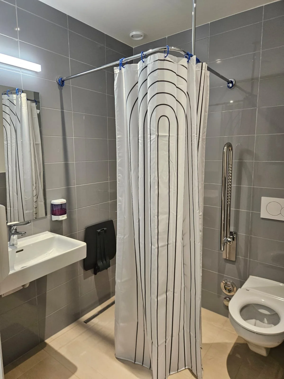 WhatsApp Image 2026-04-03 at 15.45.57.jpeg