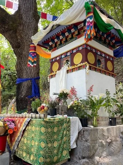 stupa.jpg