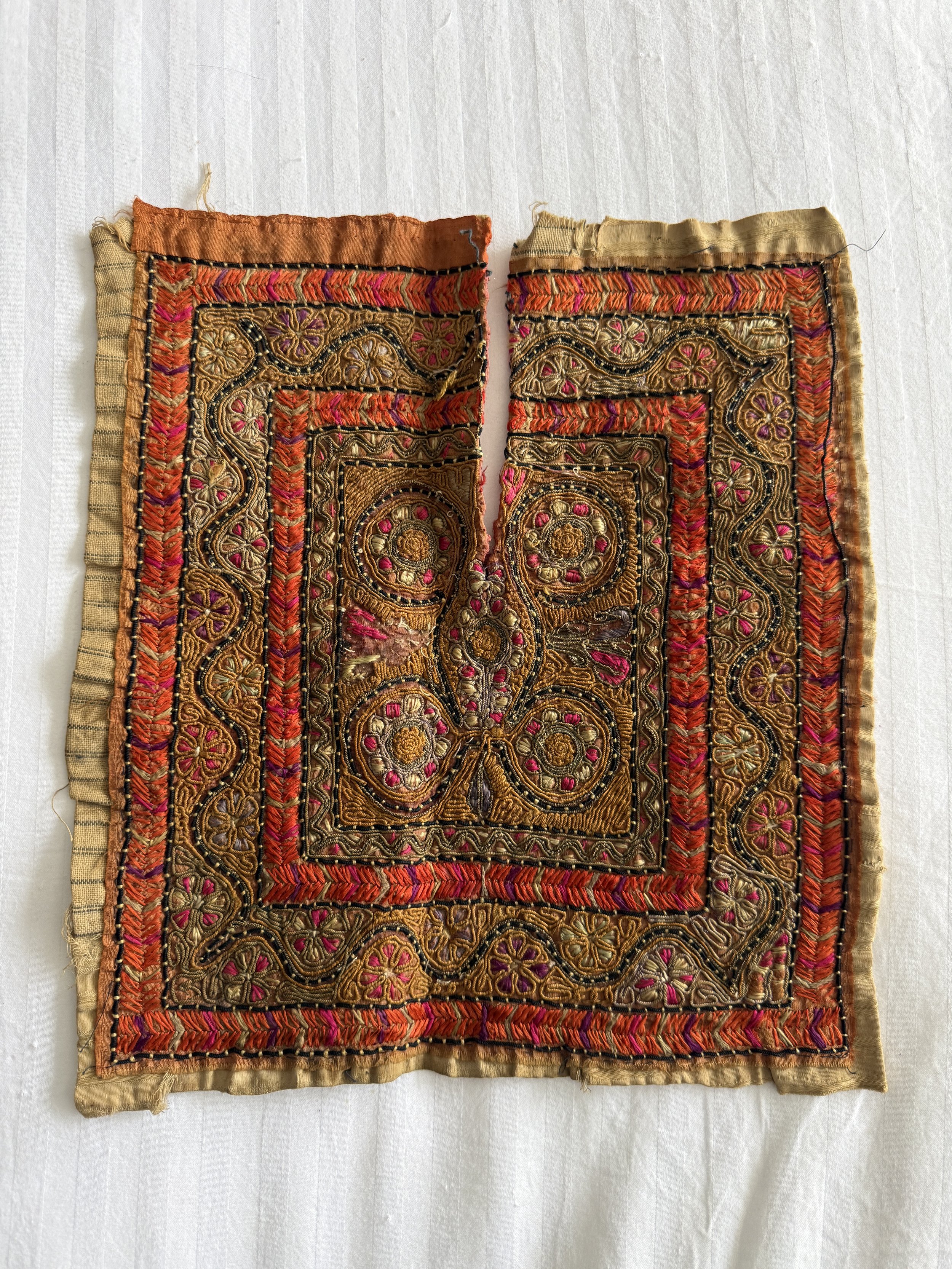 Antique Palestinian Malak Qabbah, Mid 1800s– Early 1900s