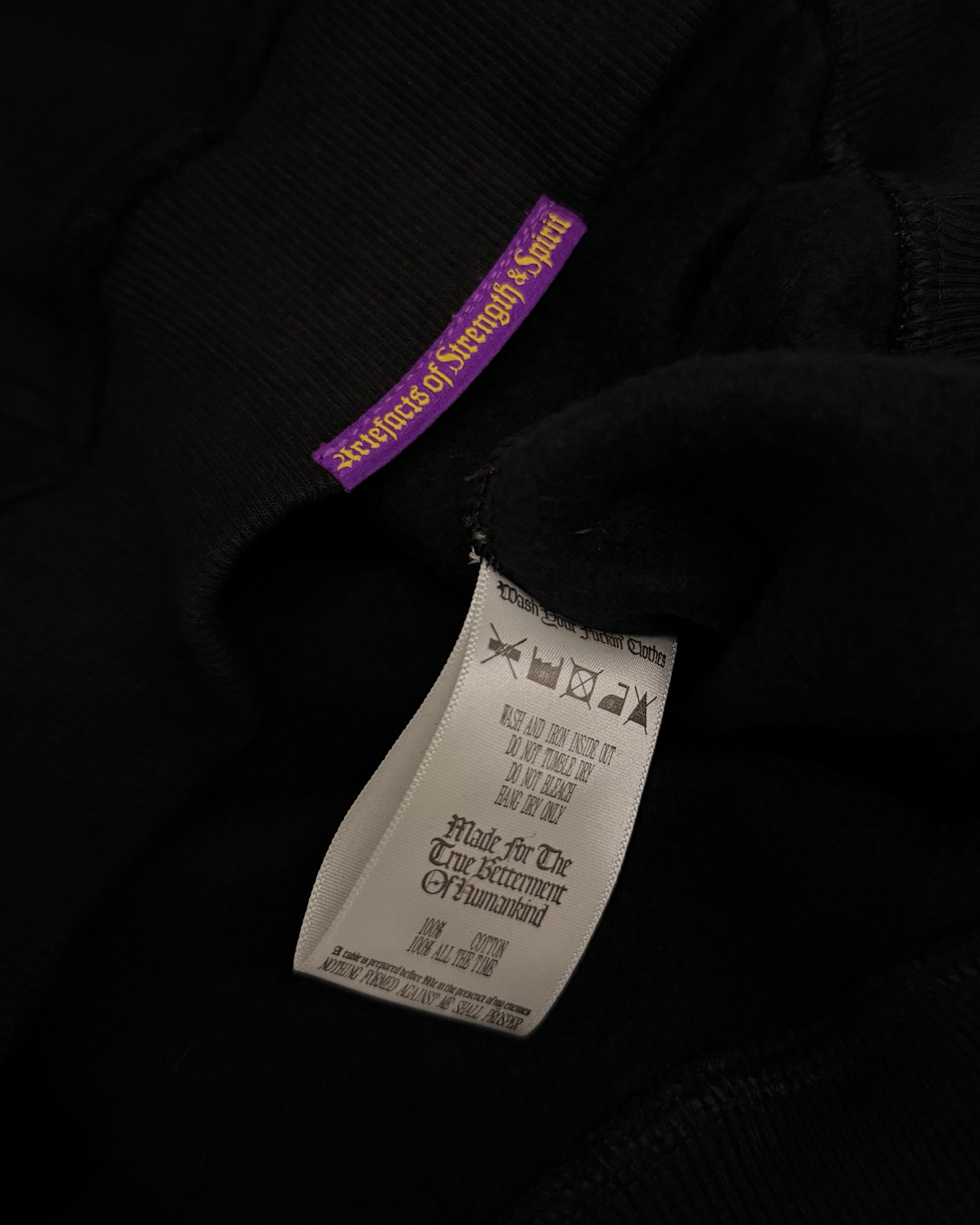Hoodie Label.jpg