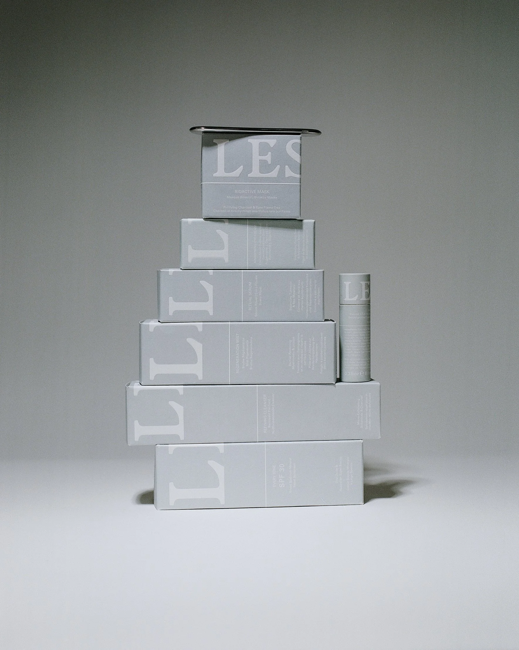 LESSE_StillLifeJune23_2.jpg