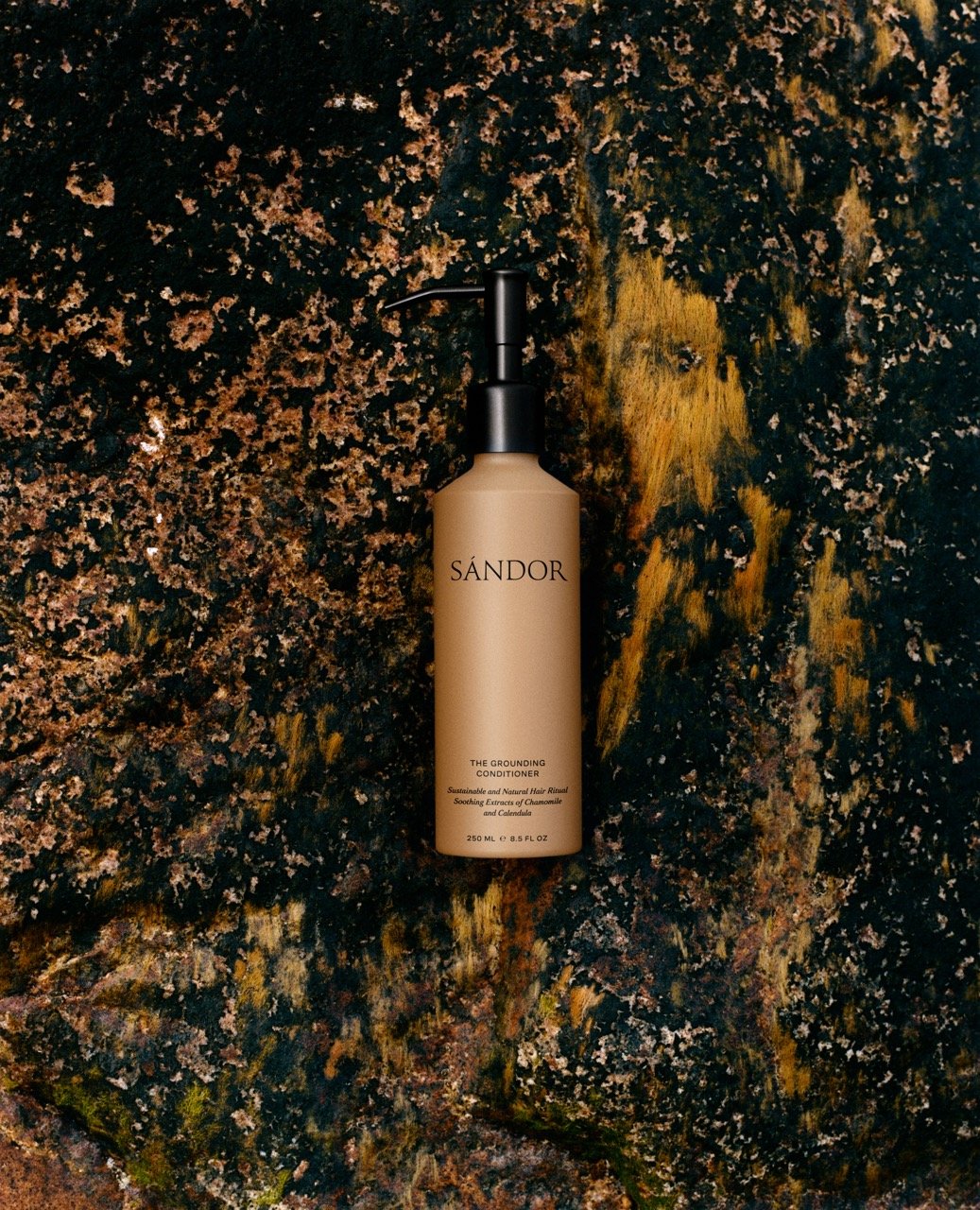 Sandor_bottles_014_conditioner_02 Large.jpeg