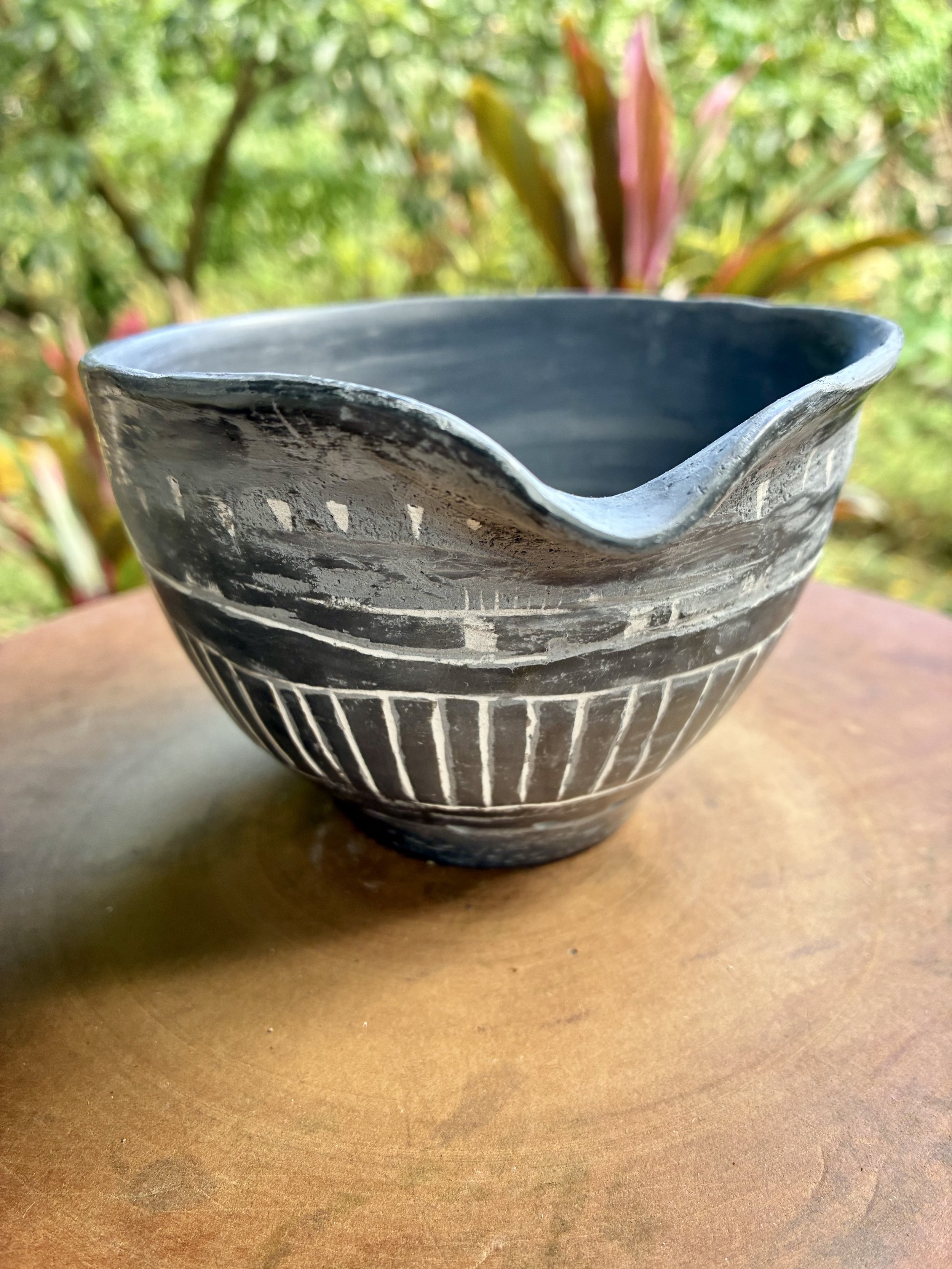 Farsi Matcha Bowl, black clay, inlaid porcelain slip Mishima technique (Work in progress)