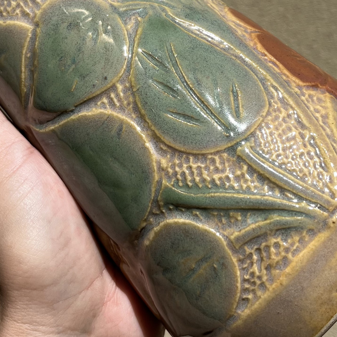 Vintage Embossed Floral 70s Retro Ceramic Vase (9).png