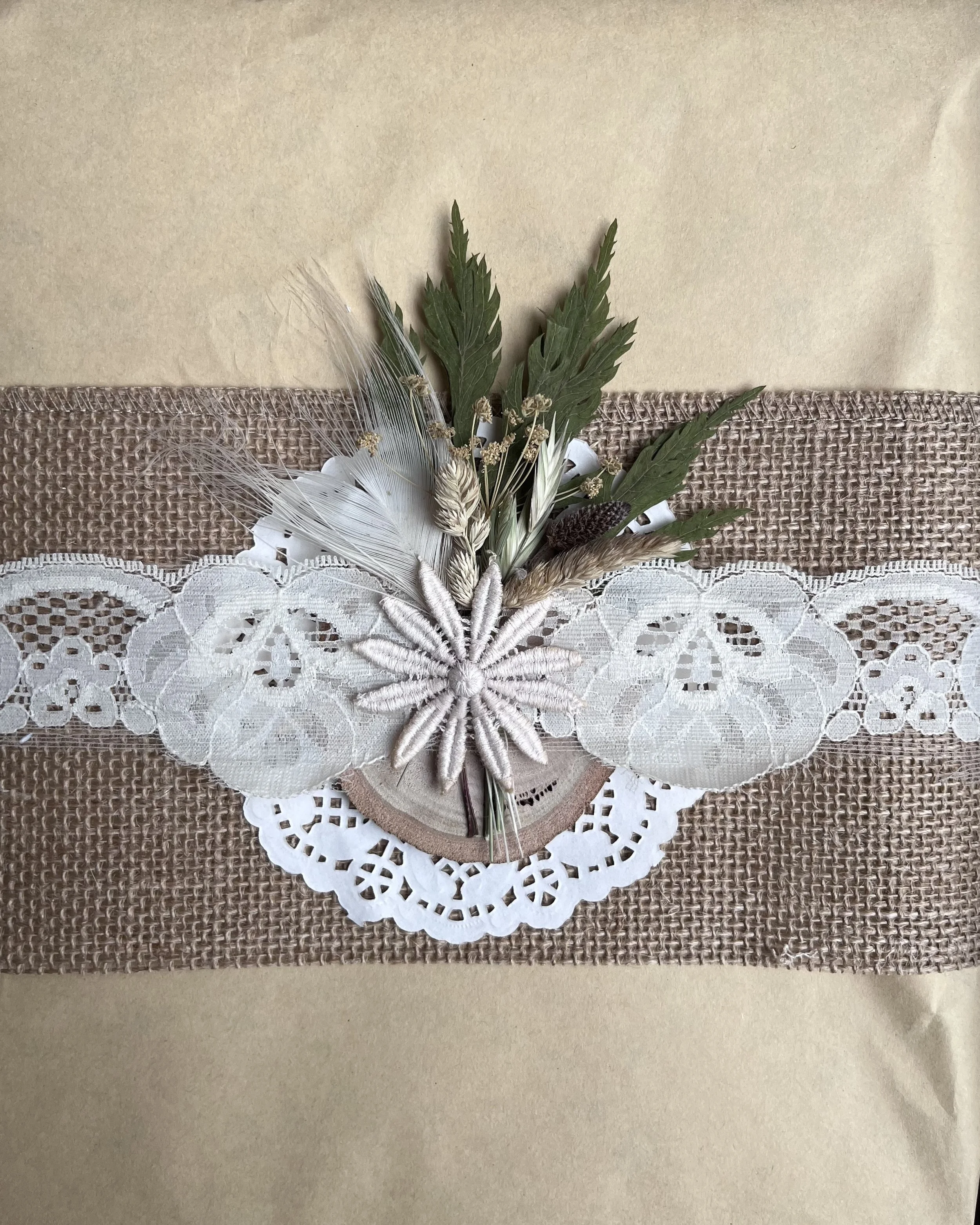 gift wrapping for sustainable gifts.jpeg