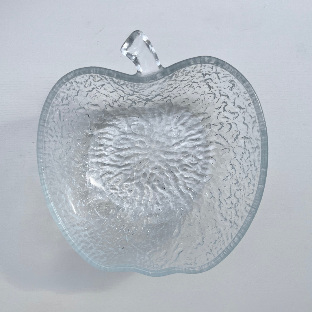 Vintage 1970s Ravenhead Siesta Style Textured Glass Apple Serving Bowl (5).png