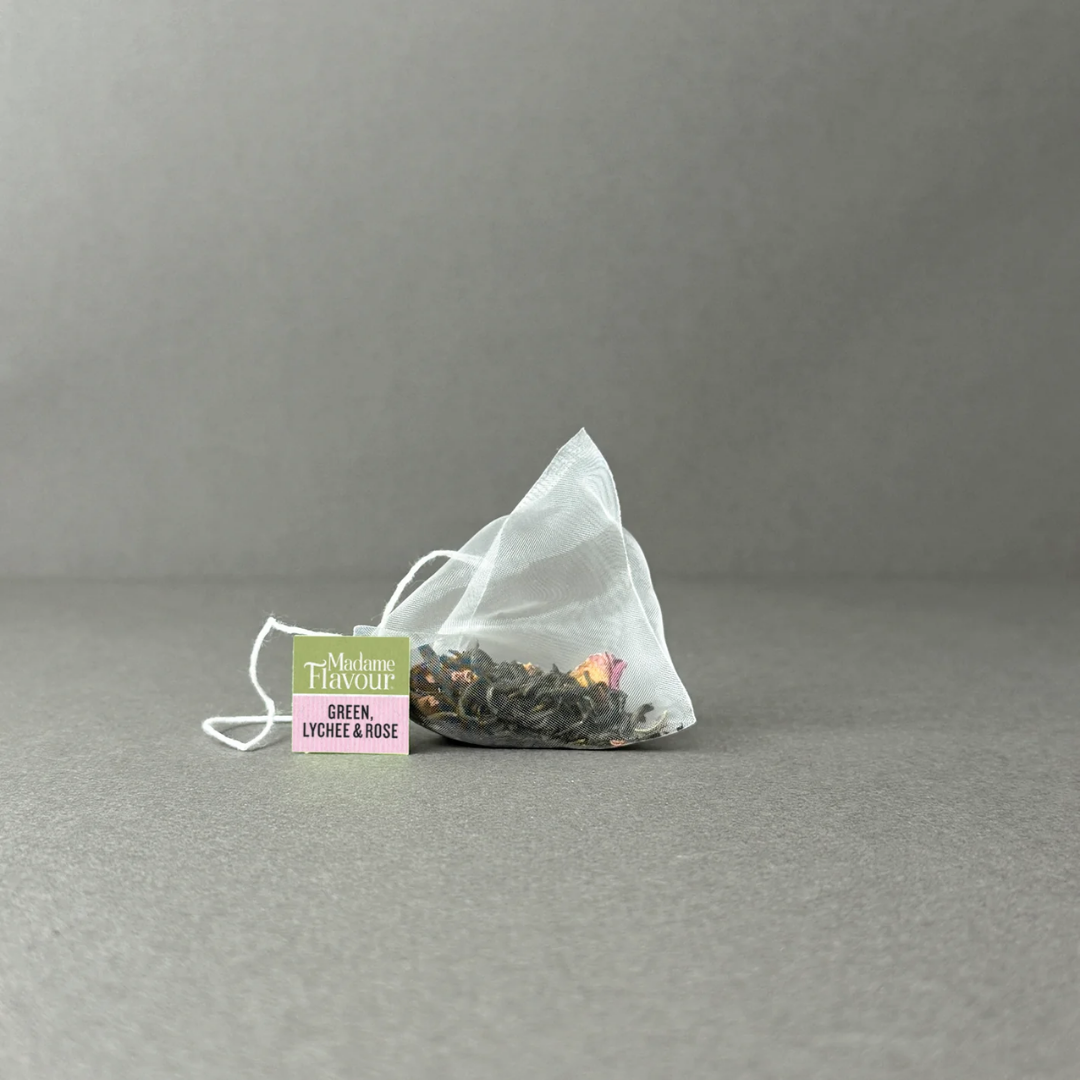 Madame Flavour Tea Bags_ Green Lychee & Rose (5).png
