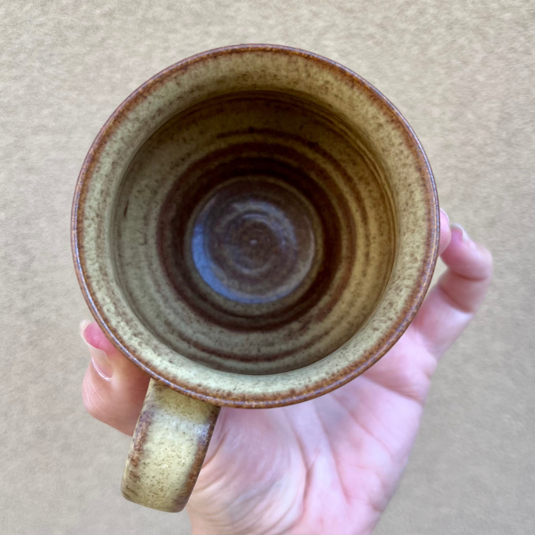 Jersey Pottery Earthenware Coffee Mugs Olive Green Geometric Base (17).png