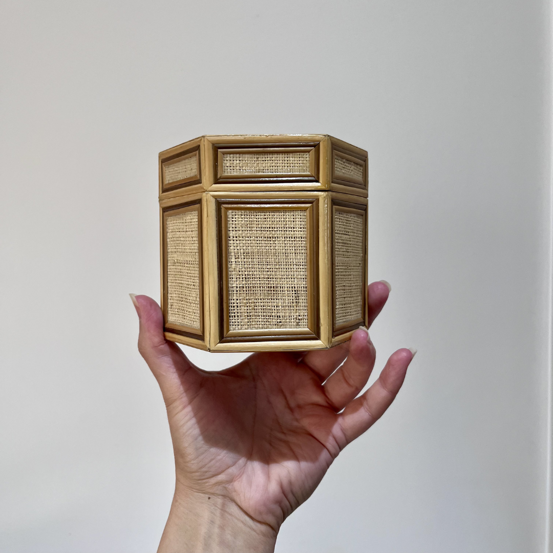 Handmade Hexagonal Vintage Bamboo & Rattan Jewellery Box Red Interior (16).png