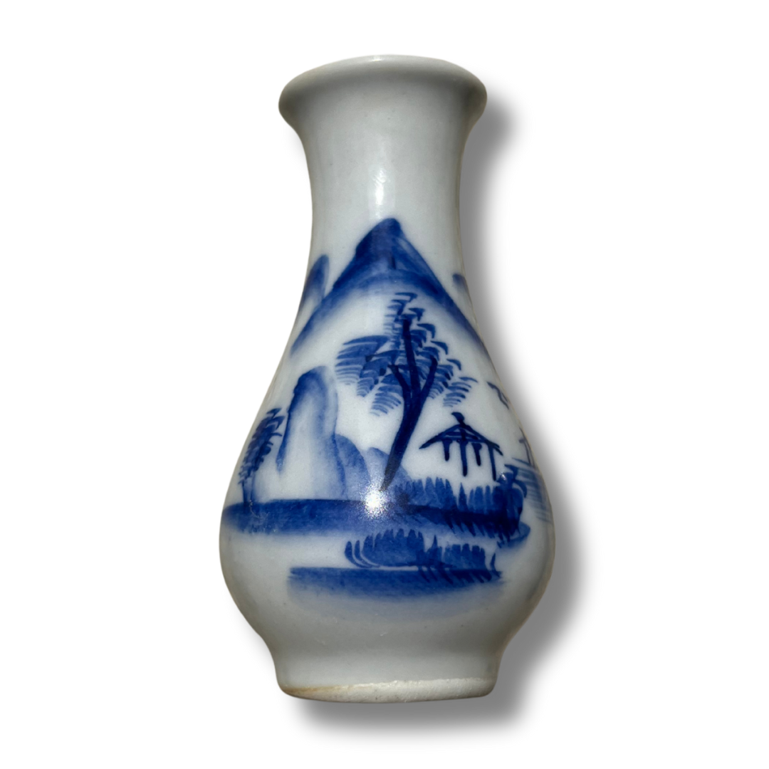 Set of Five Porcelain Vases Made in China (15).png