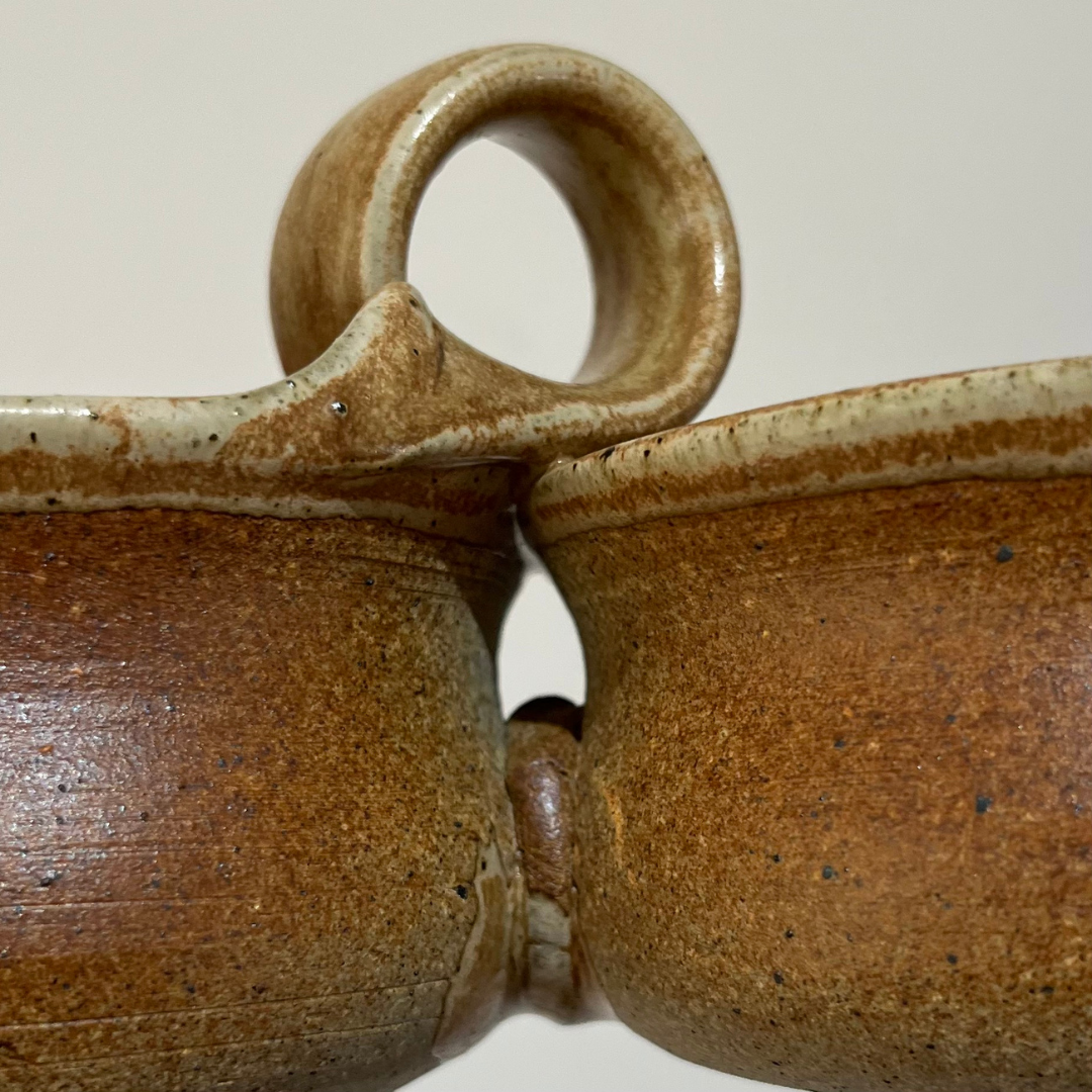 Vintage Handmade Stoneware Pottery Condiment Vessel Double-Bowl Ceramic Twist Handle Serving Dish (18).png