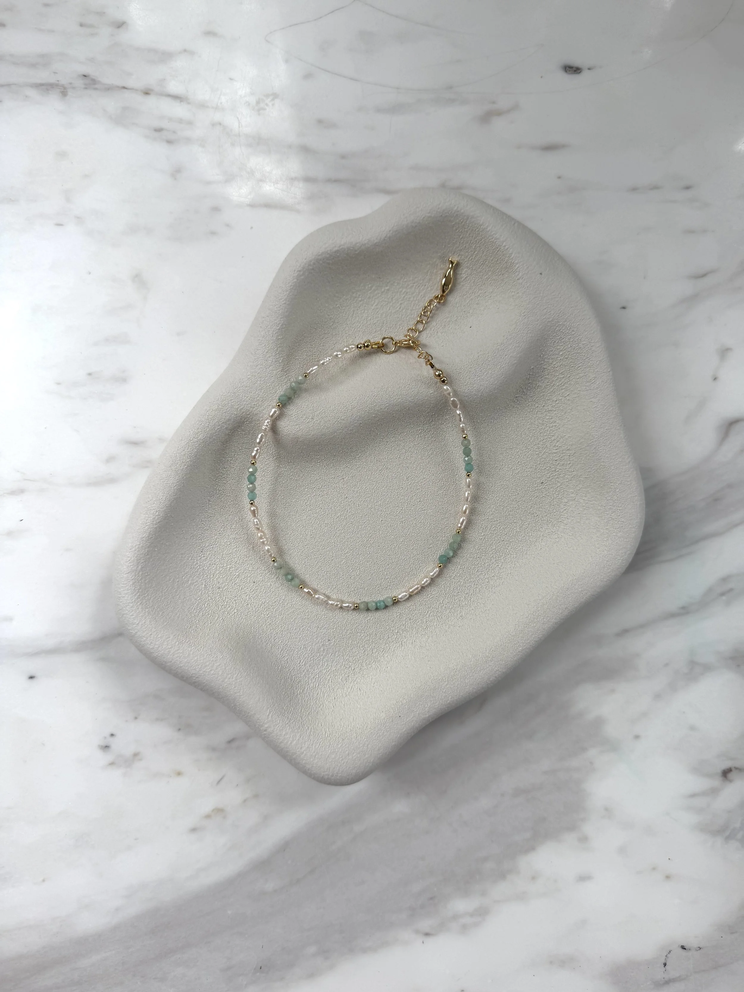 pearl and aventurine anklet.jpg