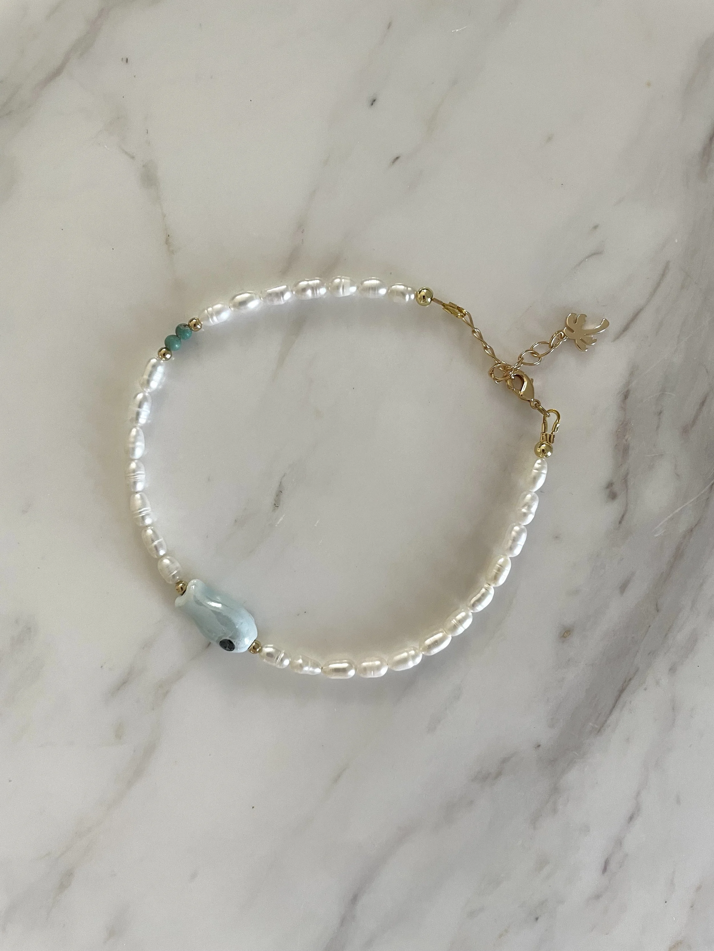 Pearl anklet with fish blue.jpg