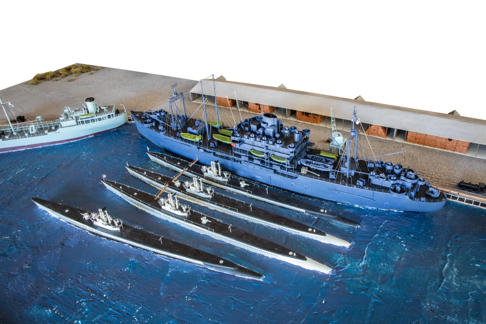 Another view of the USS Anthedon and her brood