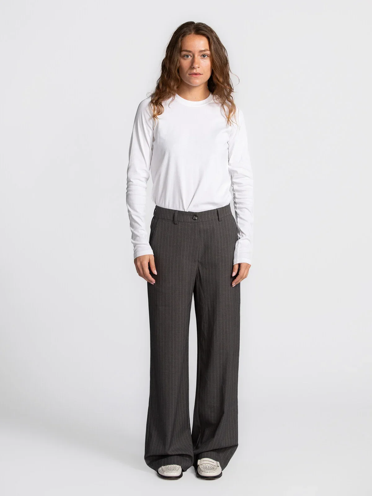 les-soeurs-broek-met-krijtstreep-matheo.webp