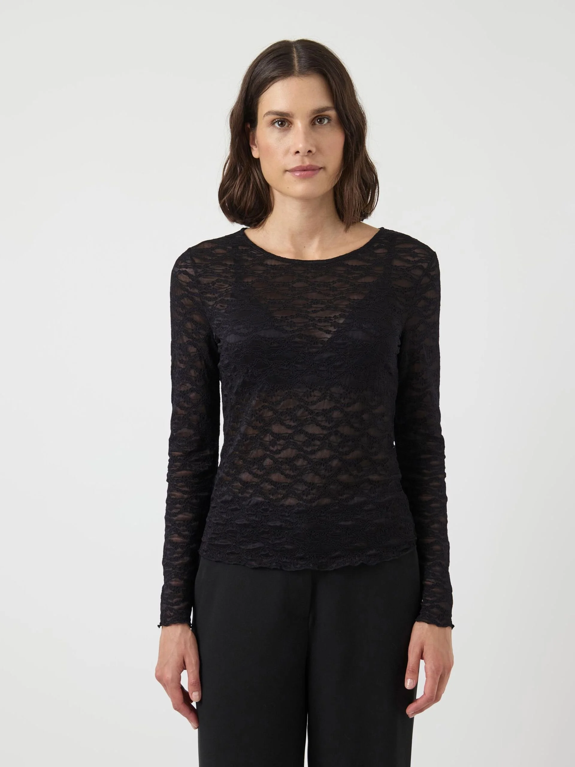 lace top (4).jpg
