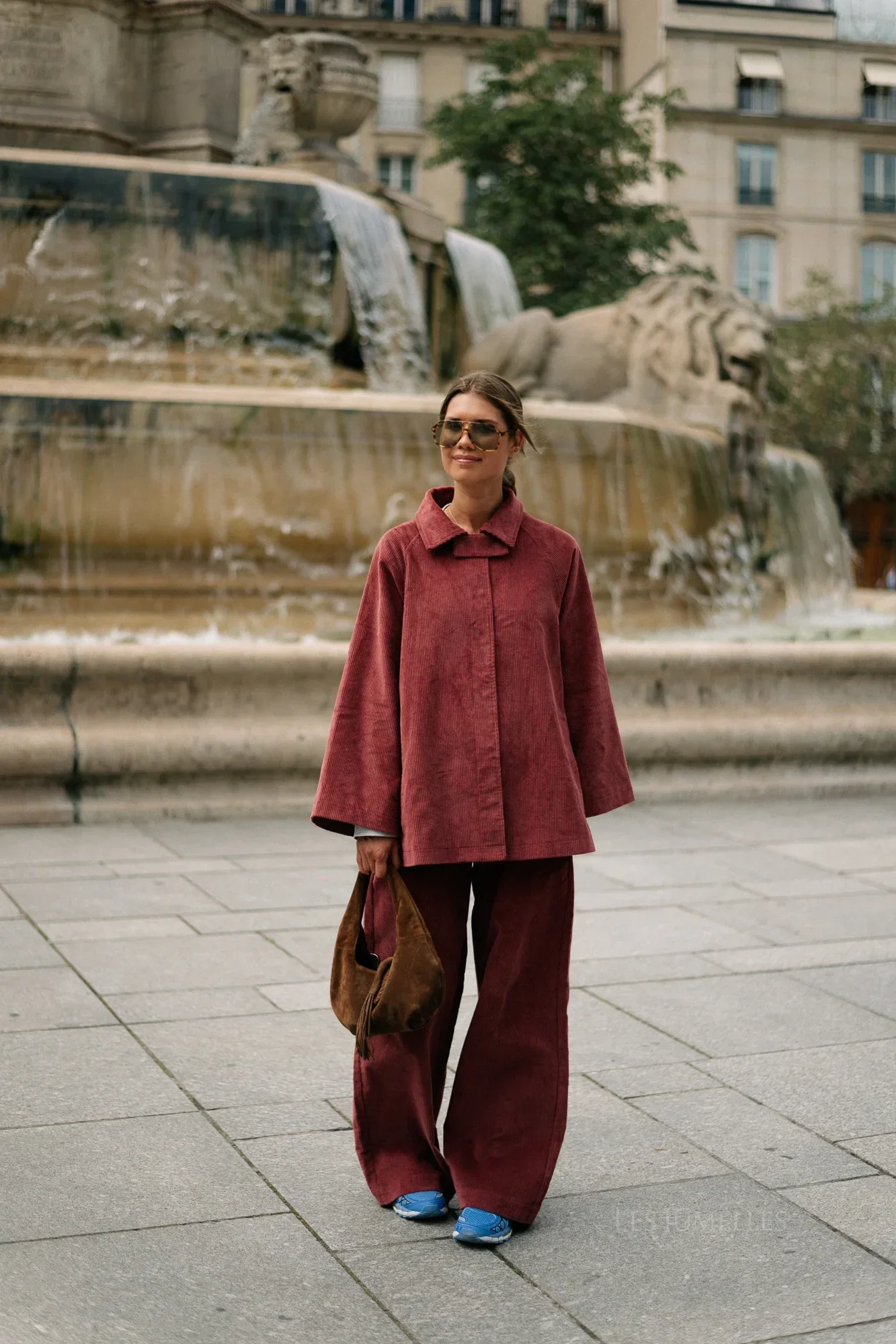 lj-paris25FW_543van1246_0bba13f1-0f40-4961-8741-ef9c607164cb.webp
