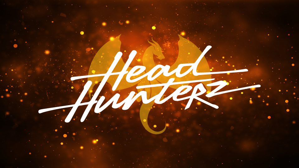 Der Schriftzug 'Headhunterz' vor einem orange-gelben, feuerspuckenden Drachen auf einem dunklen, funkelnden Hintergrund.