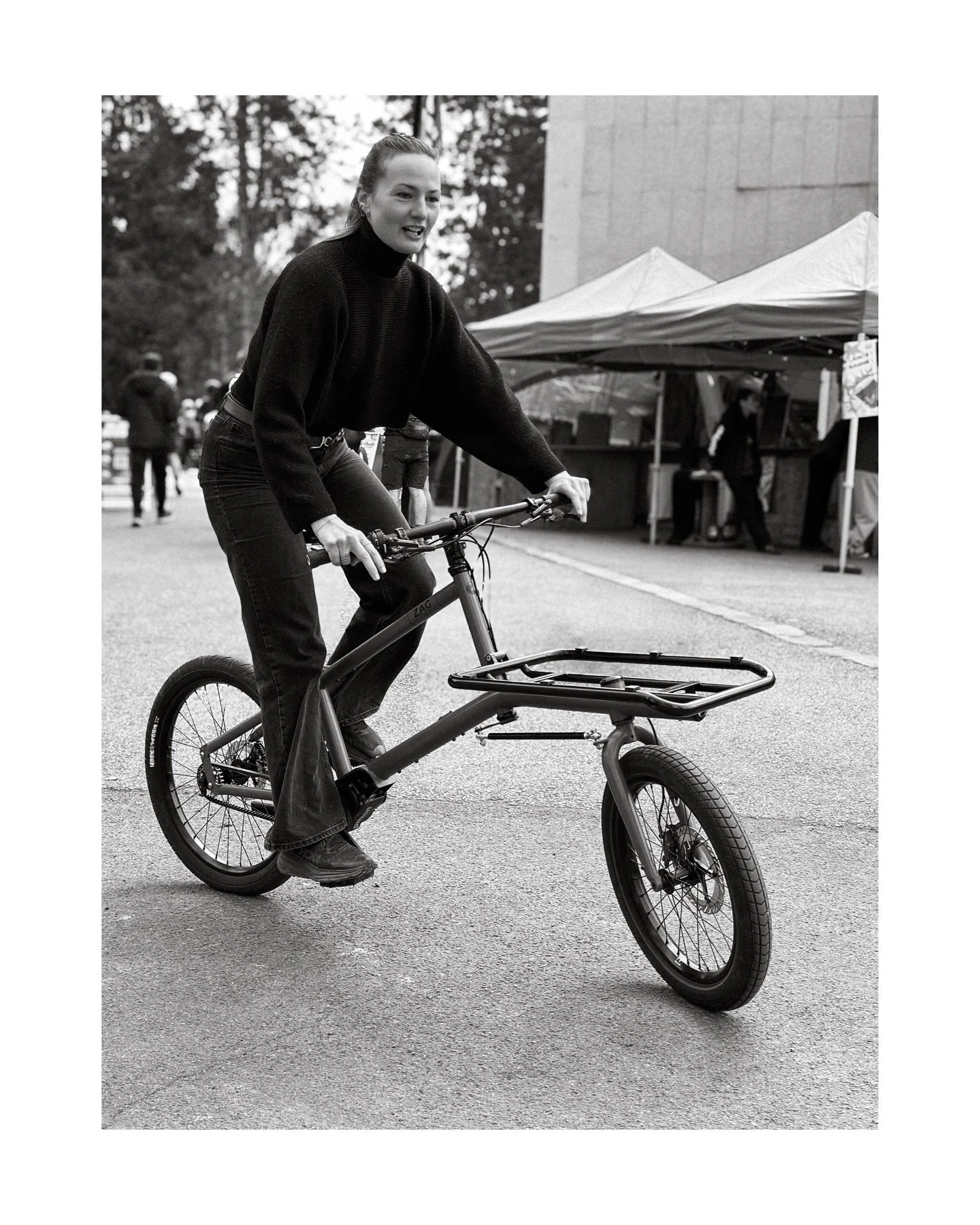 JEAN RACINE 2026 🍃

Retour en images sur notre week-end en vall&eacute;e de Chevreuse &agrave; l&rsquo;occasion de @lajeanracine 2026.

2 jours de tests, d&rsquo;&eacute;changes et de rencontres en pleine nature - et un accueil tr&egrave;s enthousia