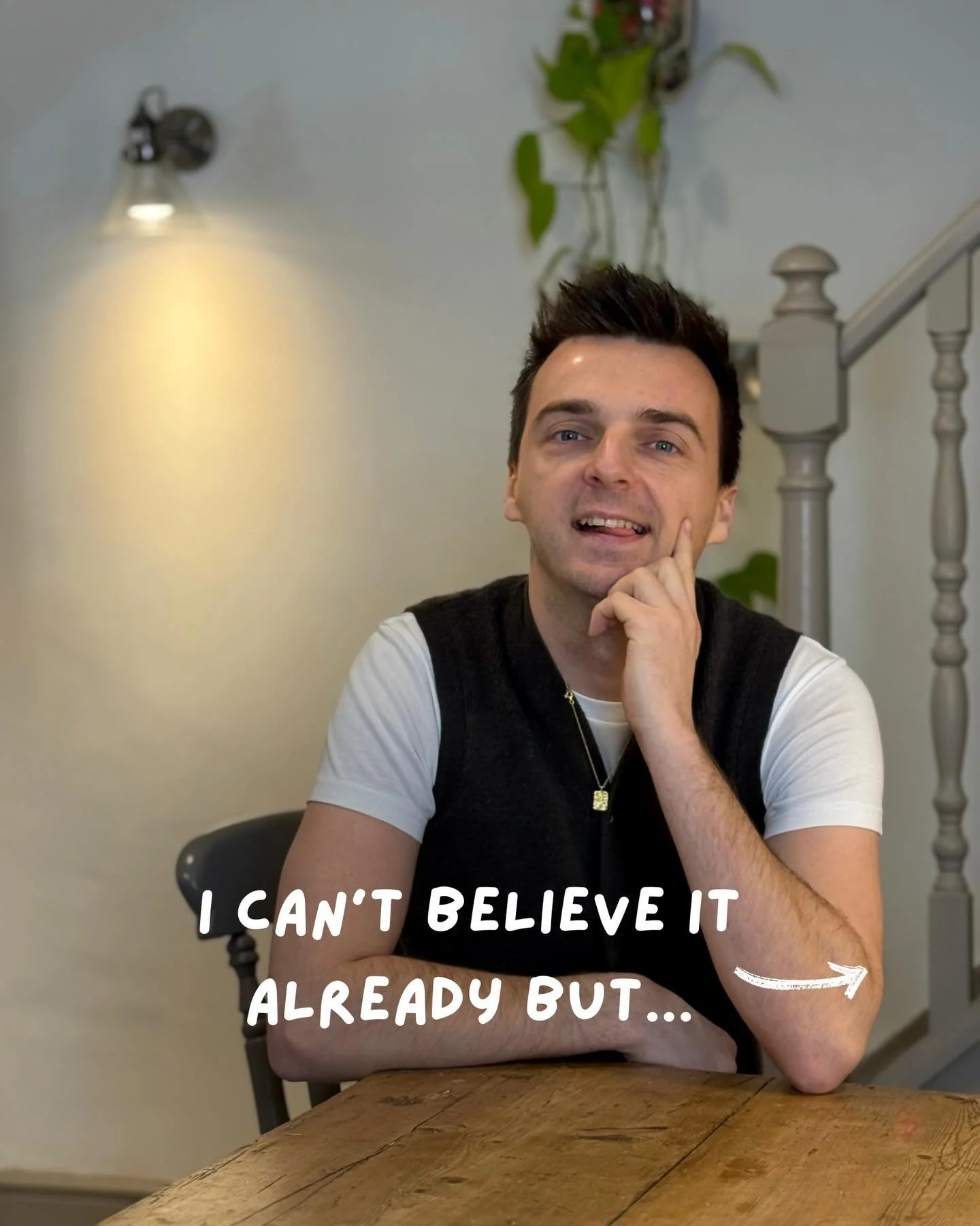 I honestly can&rsquo;t believe it already, but&hellip; my diary is fully booked for January 🤍
(and yep, it&rsquo;s actually booked right through to 10th February too).

It&rsquo;s been a real bumper start to the year - with shoots and strategy days 