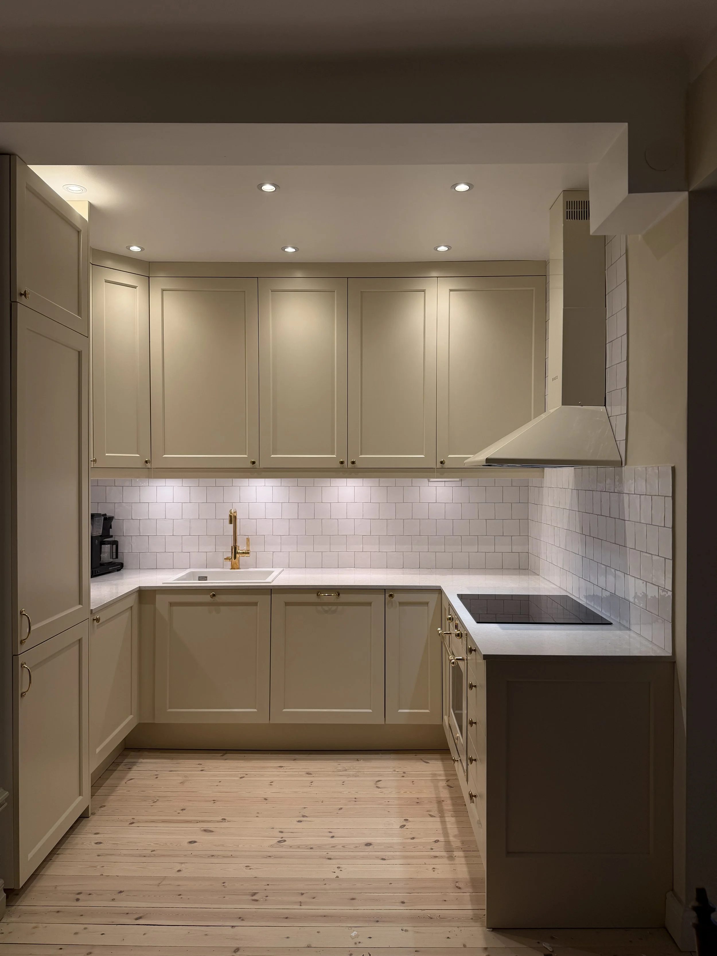 Kök i shakerstil - tillverkade av oss