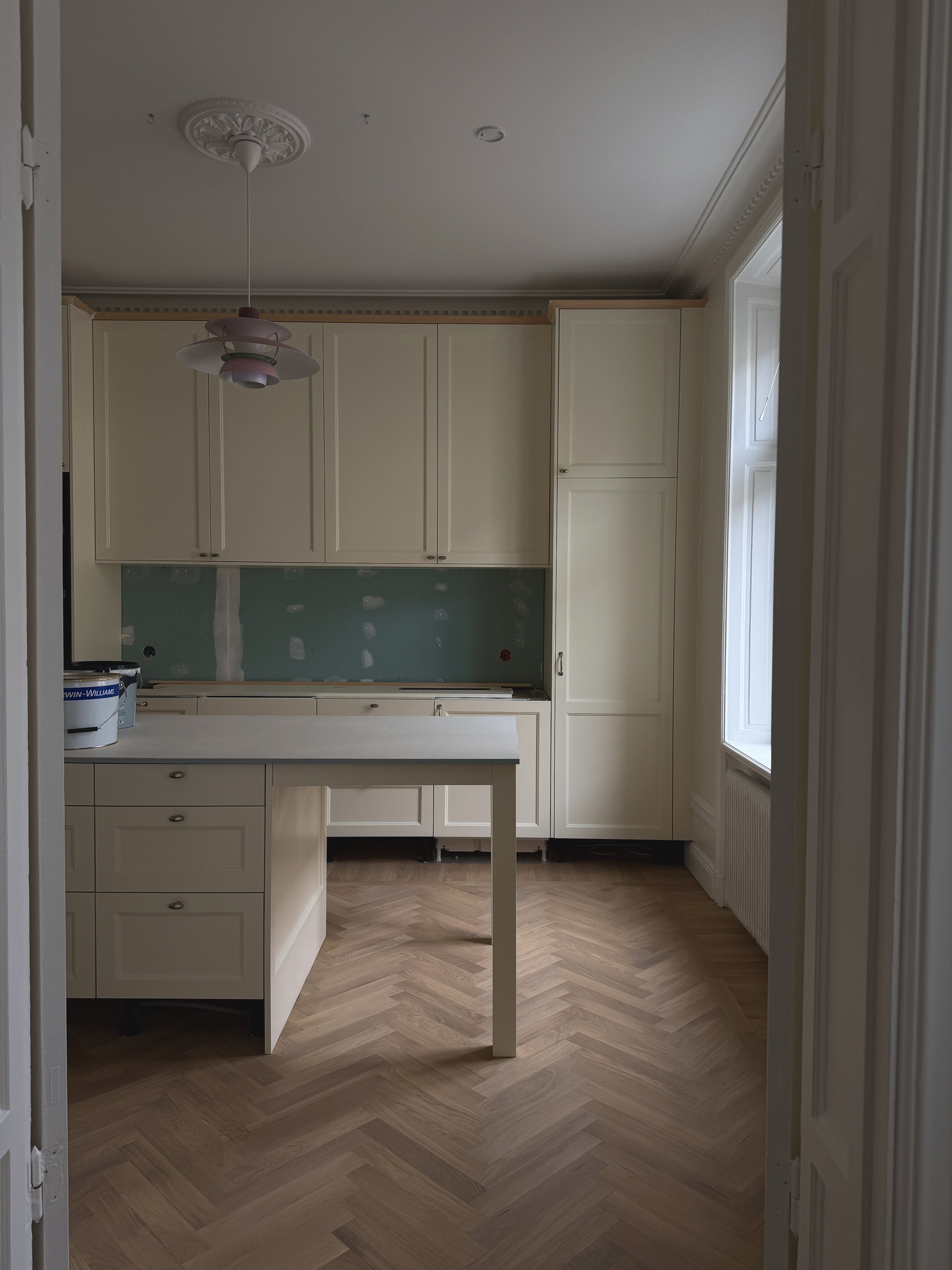 Köksluckor i shakerstil - tillverkade av oss