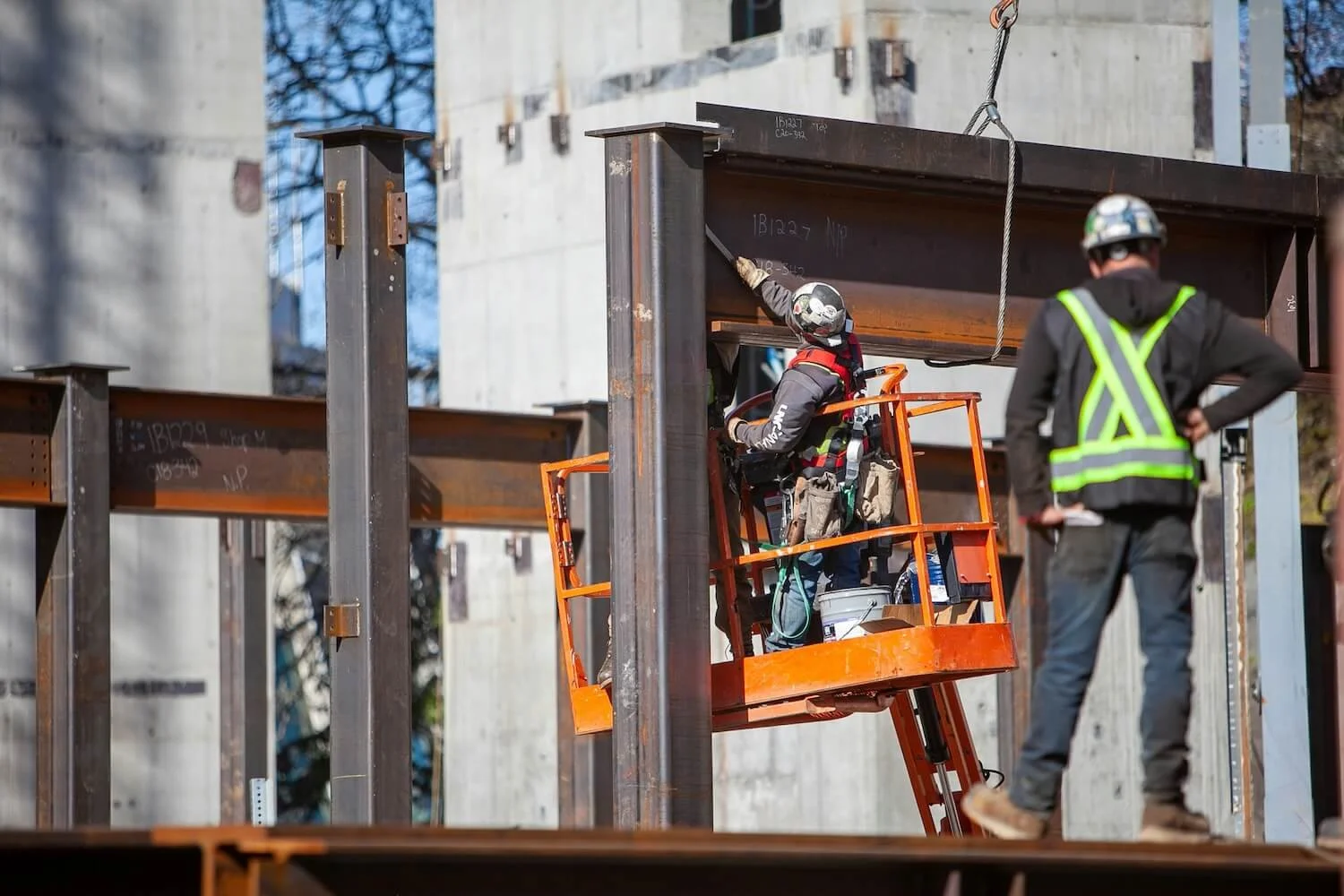 Essential Safety Training for Solo Contractors & Small Crews