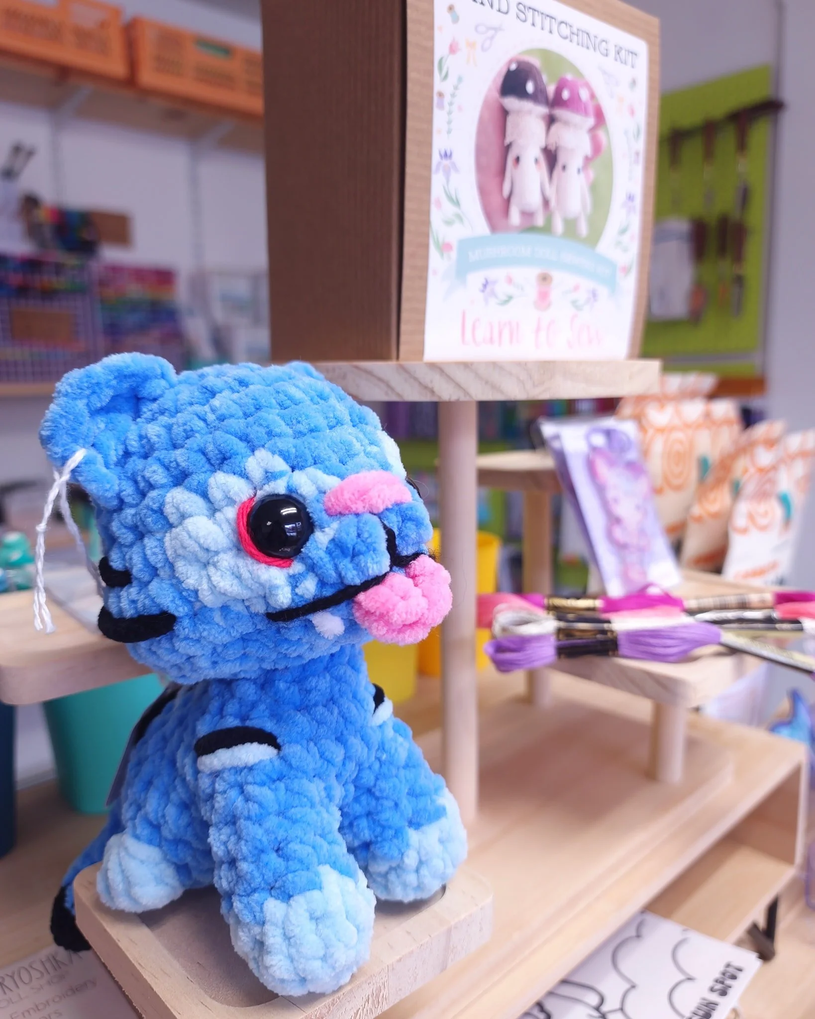 We're open til 2 today! Come get your last minute Christmas gifts!