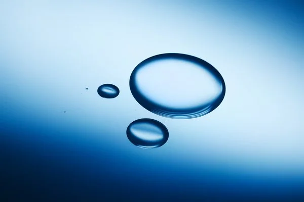 1102.015_POLYVITAMINSERUM_15ml.5oz_SWATCH_483-600x400-bf06395 (1).jpg