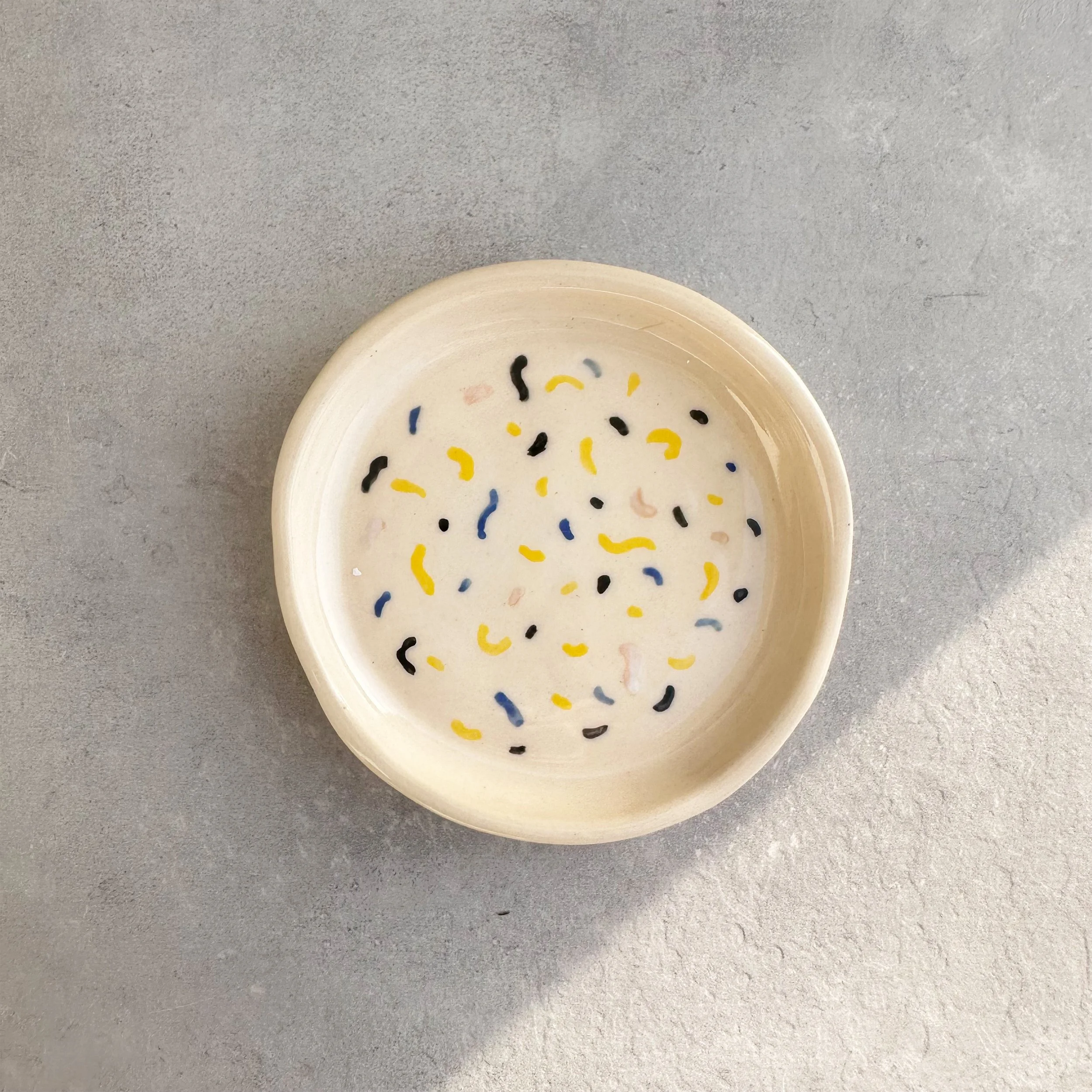 Small Dish Confetti Design Multi.jpg