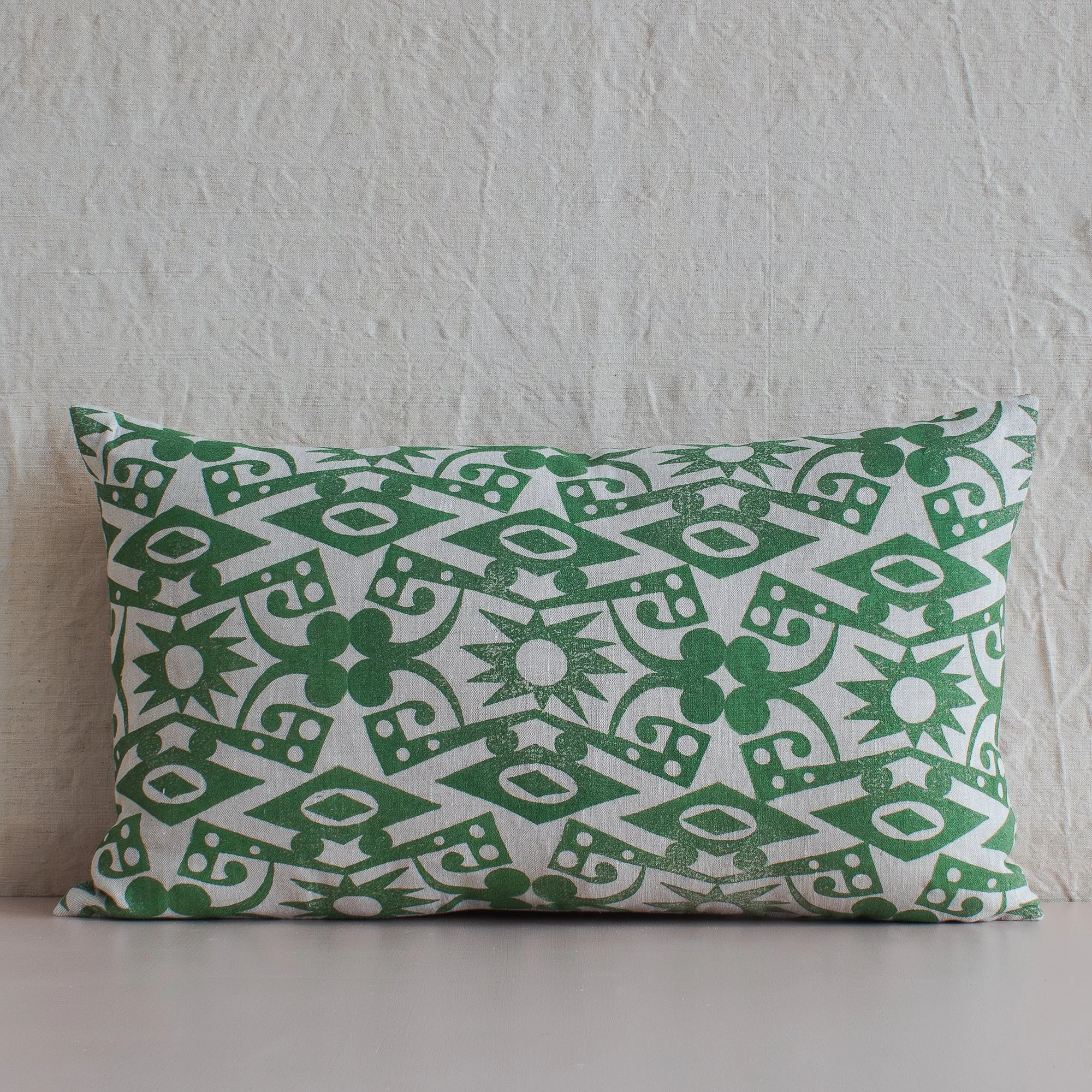 Kokutani Lumbar Pillow
