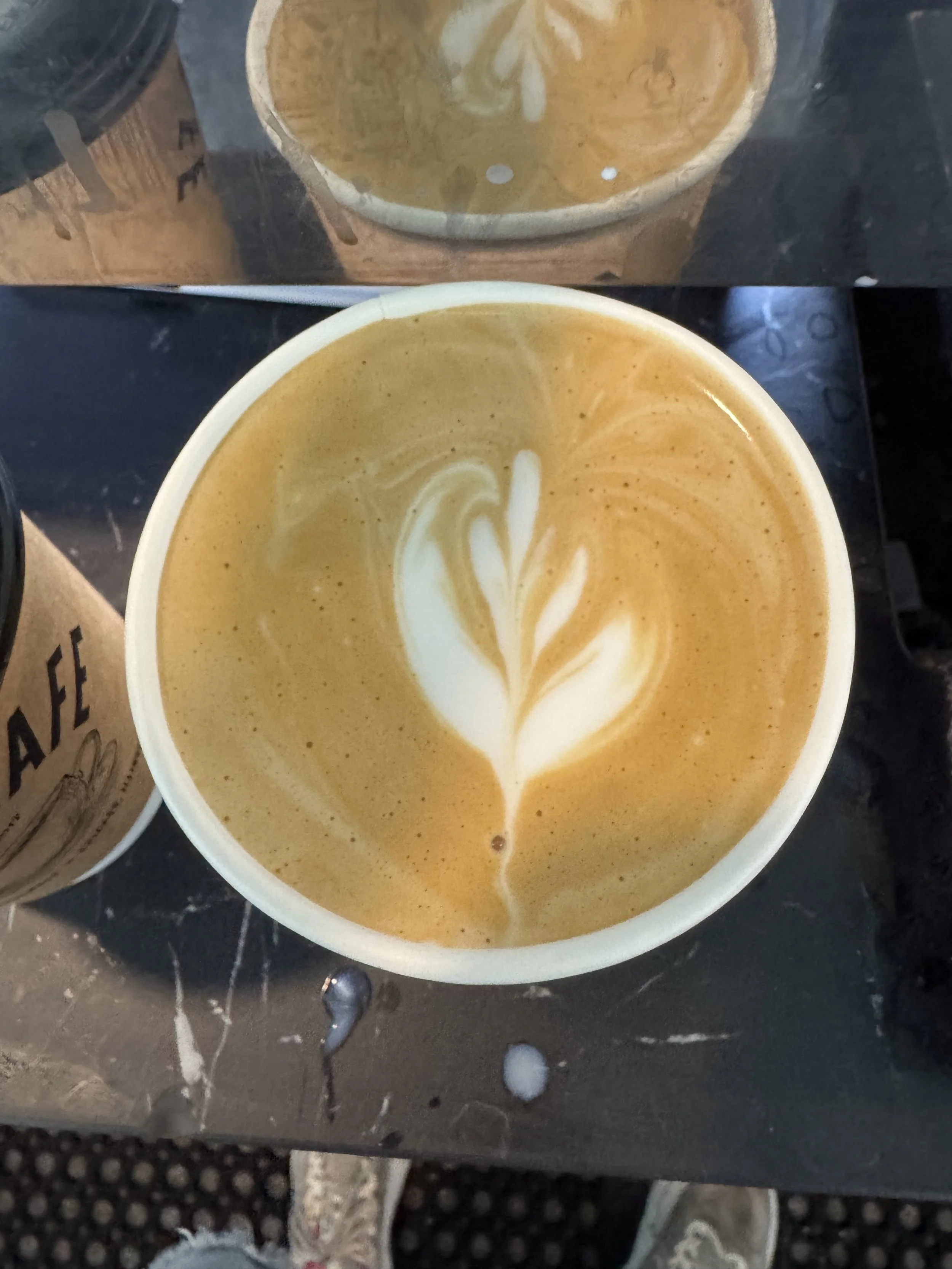 Baby's breath (latte to-go)