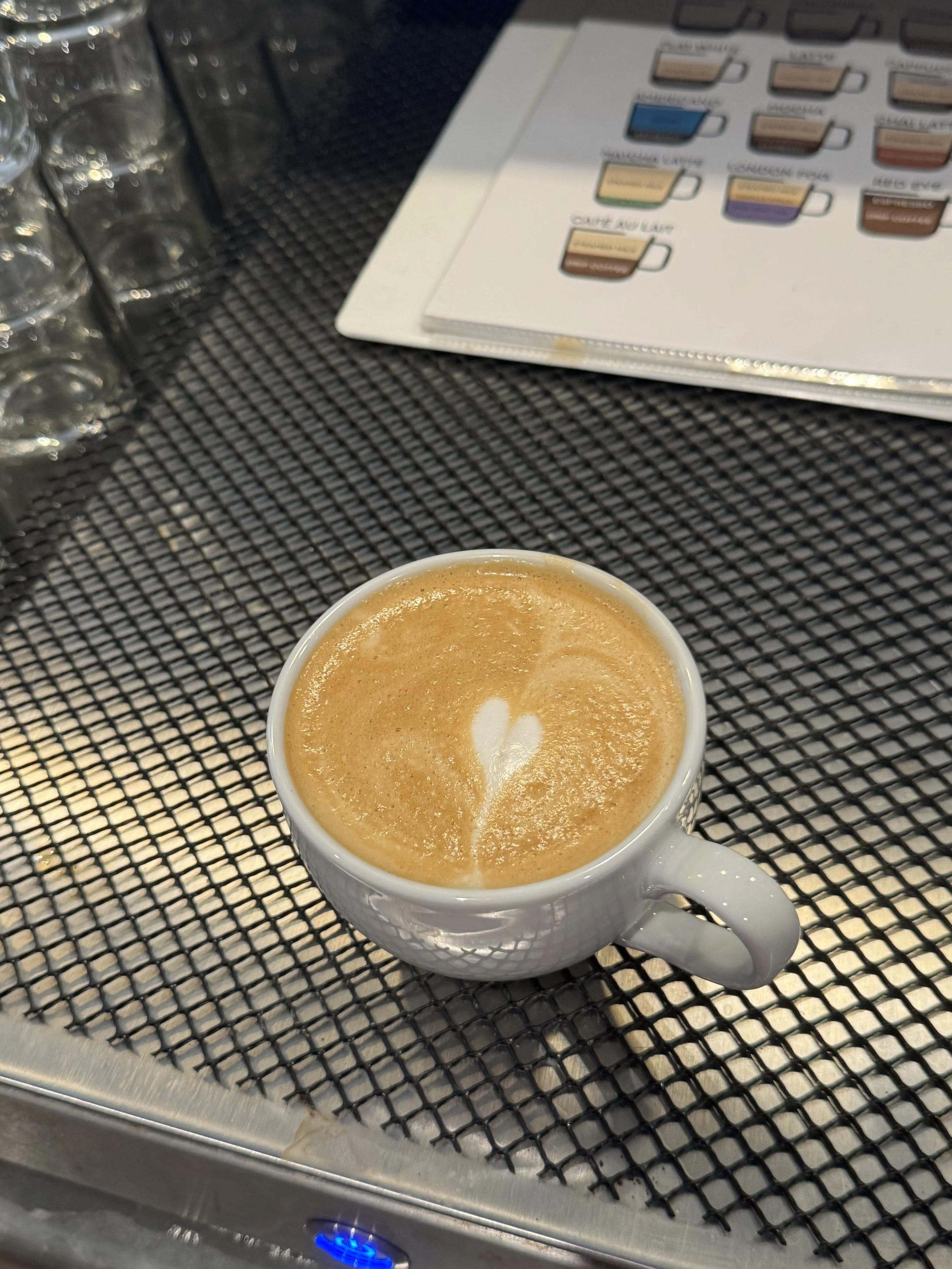 Cappuccino with heart 