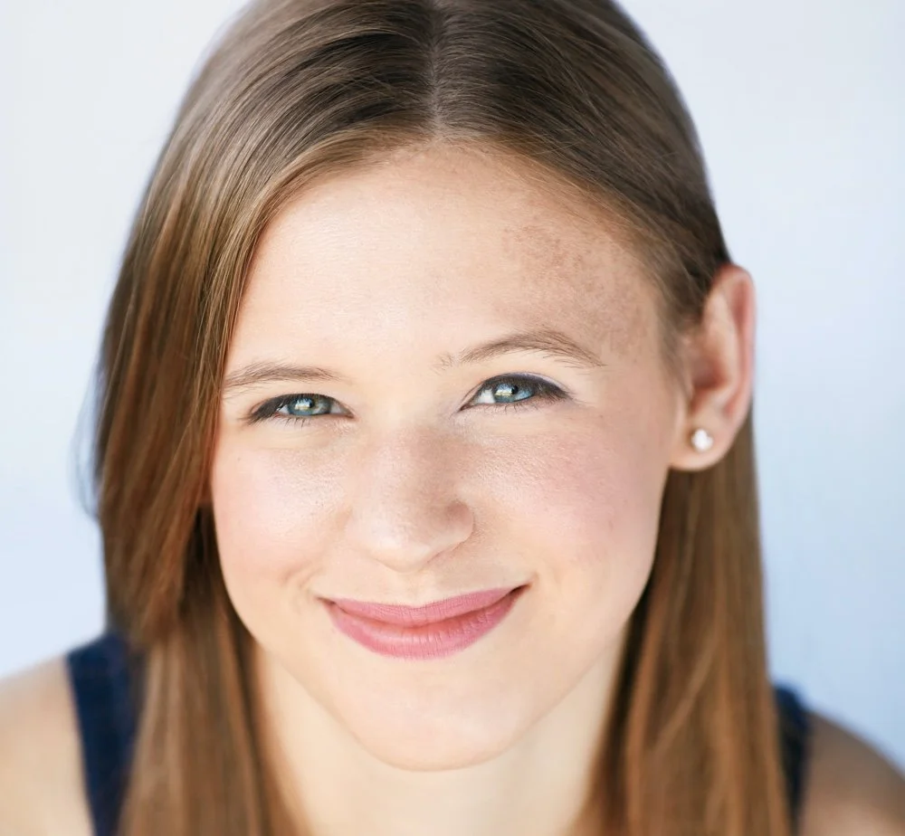 Gracen_fisk headshot editied.jpg