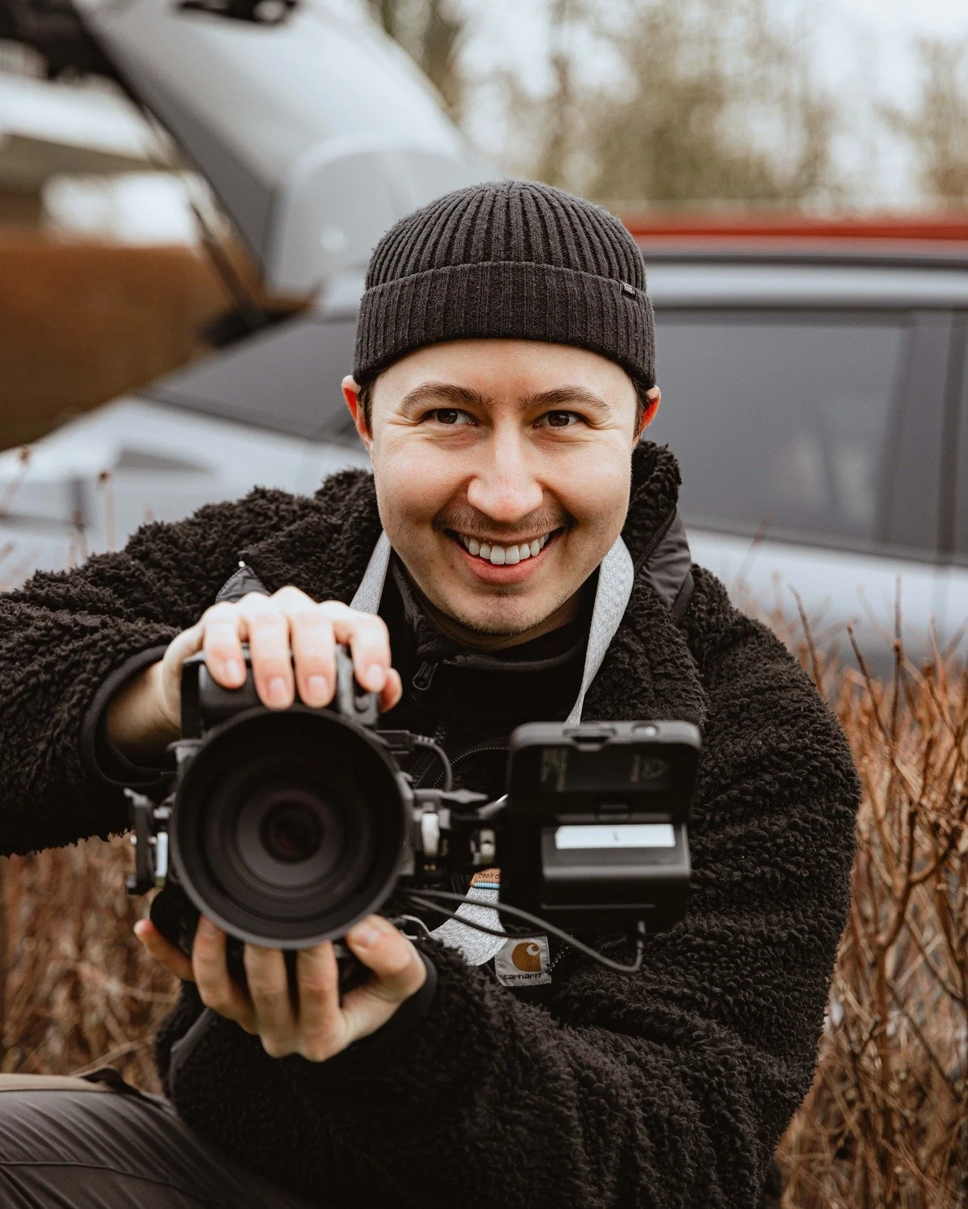 📣 𝗩𝗶𝗹 𝗱𝘂 𝗺𝗲𝗱 𝗯𝗮𝗴 𝗸𝘂𝗹𝗶𝘀𝘀𝗲𝗿𝗻𝗲?
Hos Media Mate laver vi content med b&aring;de virksomheder og privatpersoner &ndash; og nogle gange har vi brug for glade mennesker, der har lyst til at v&aelig;re med foran kameraet 🎥📸

𝗗𝗲𝘁 𝗸