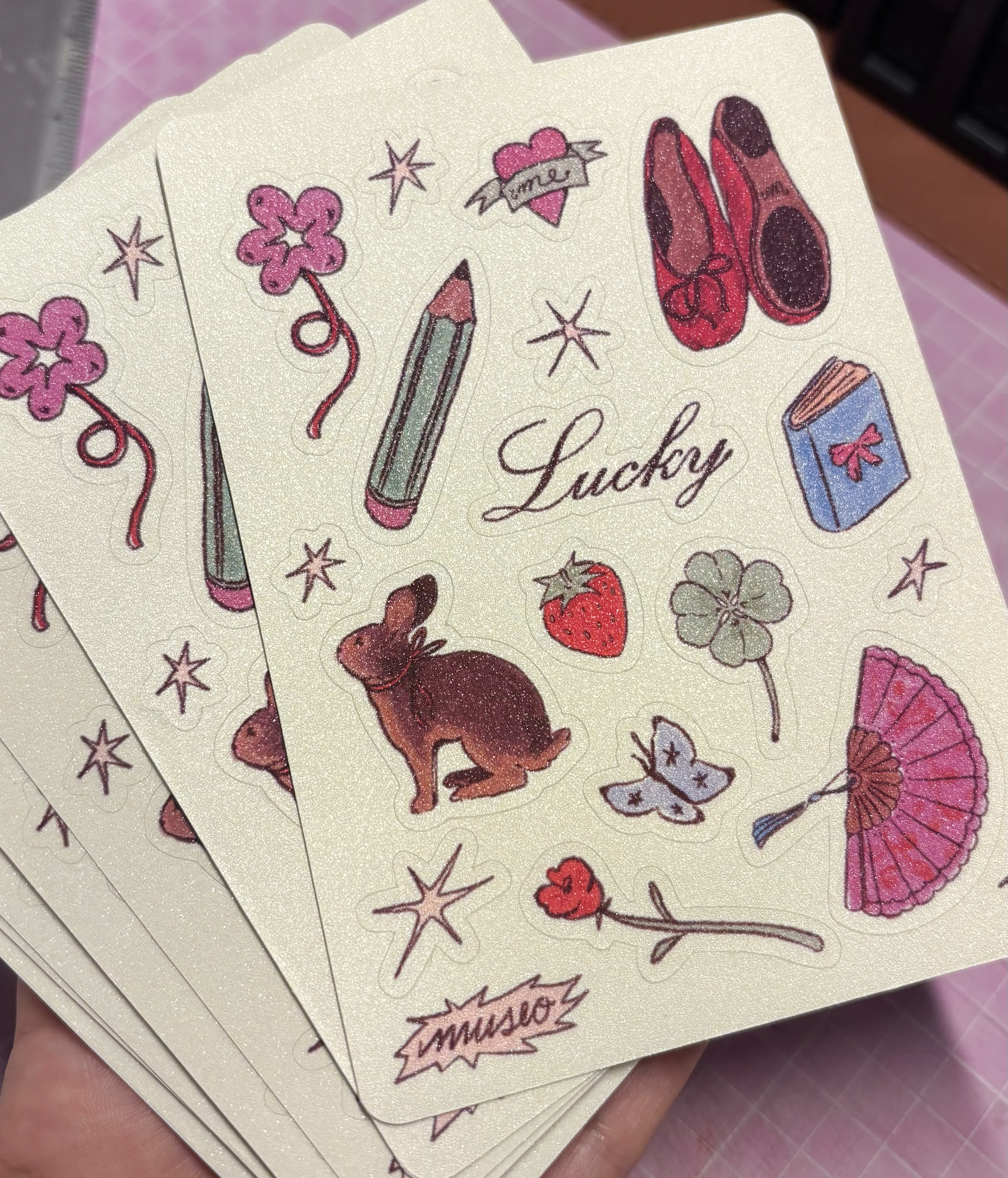 Planilla de stickers trinkets