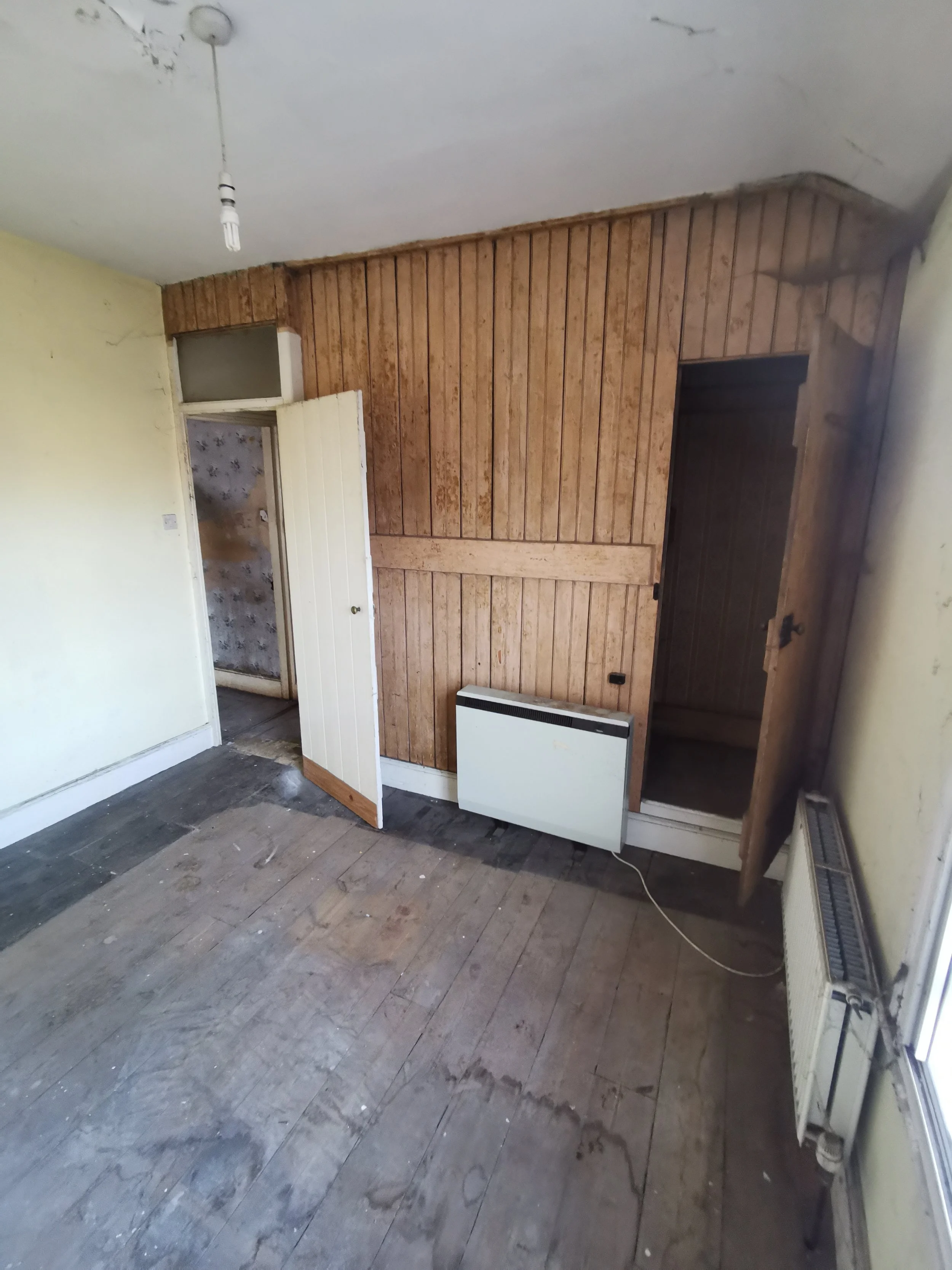 Rear Bedroom (3).jpg