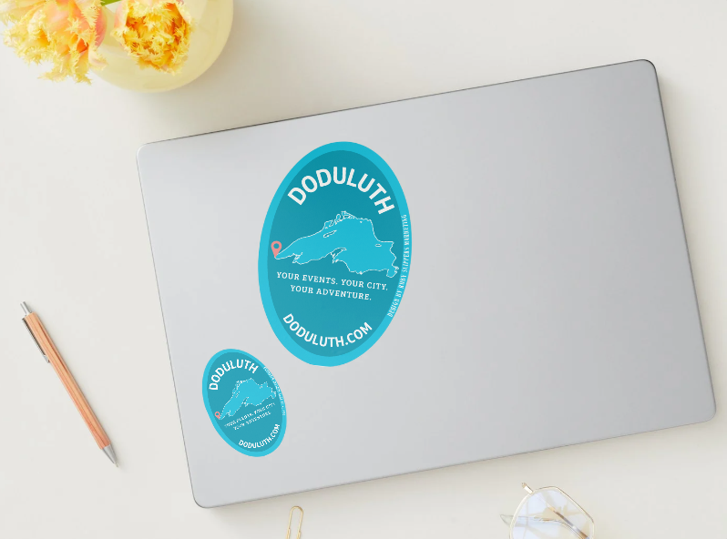 DoDuluth Sticker Blue Border.png