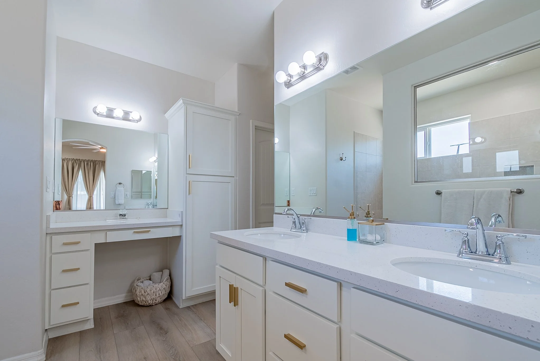 3483 W 37th Pl-21.jpg