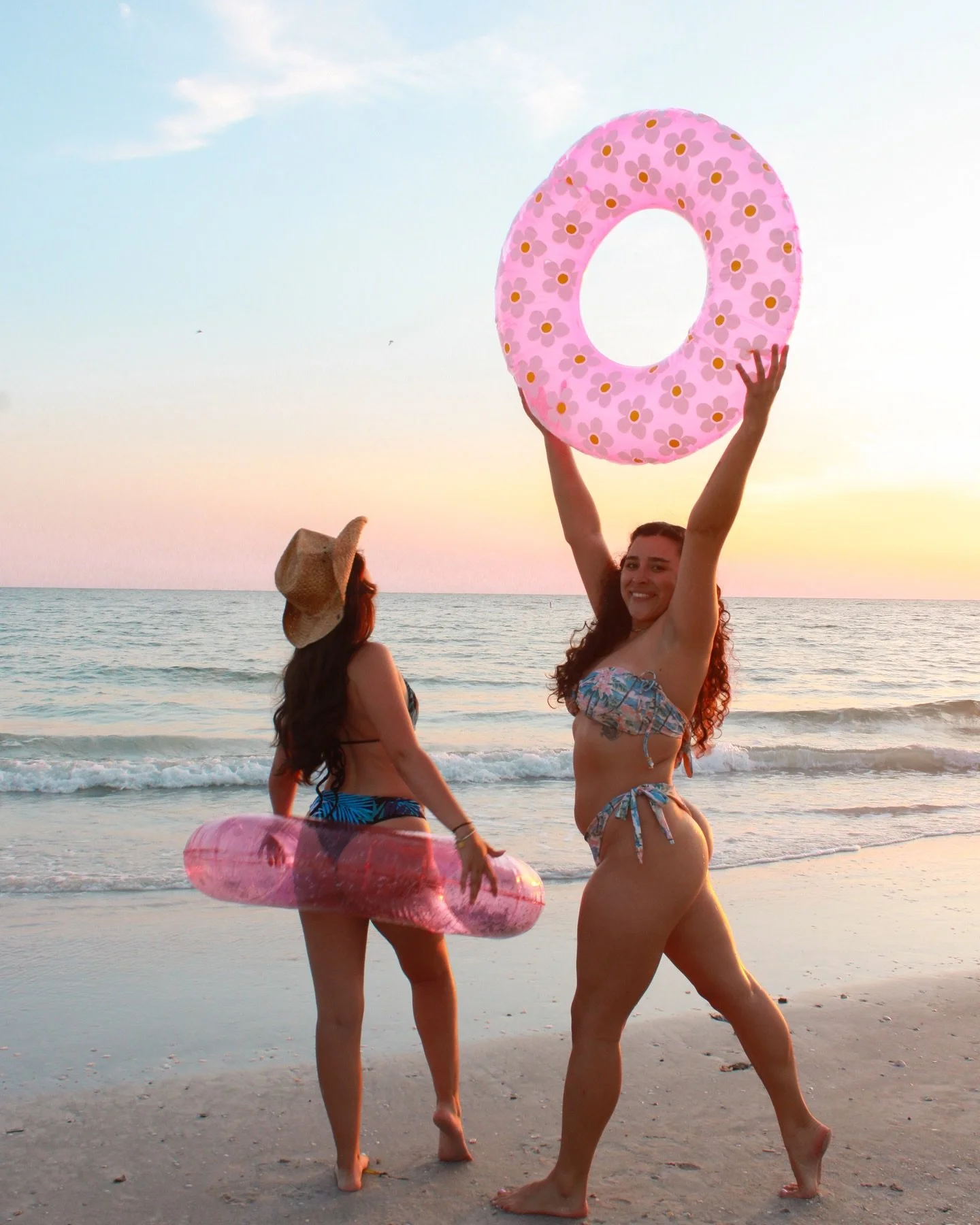 Tubes up, buns out ☀️ Your summer uniform just dropped.👙👙 #BikiniSeason

#handmadeswimwear #handmadeinstpetefl #shoplocalstpete #custommadeswimwear #floridaswimsuitdesigner