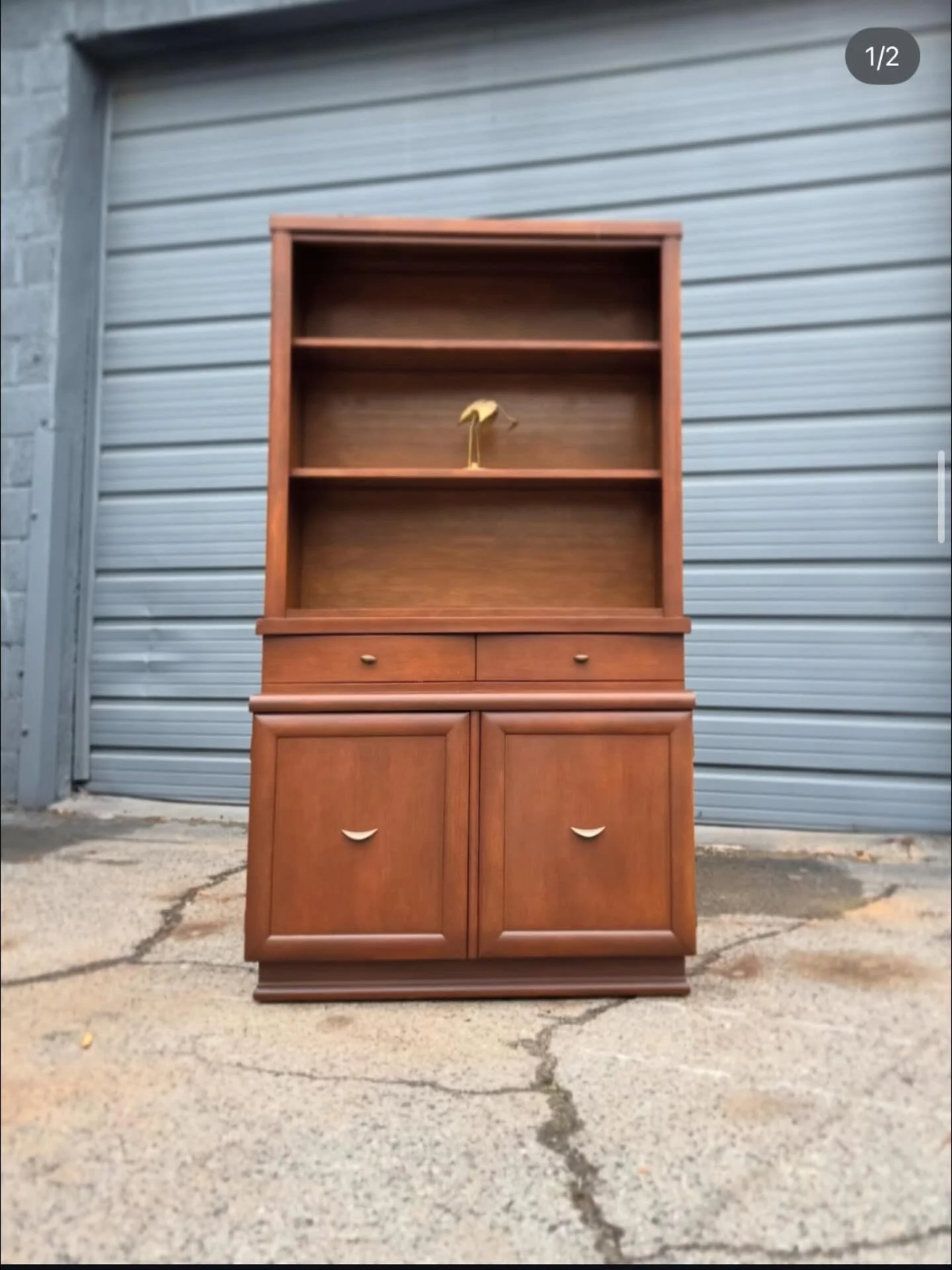 Available ! 
- - 
Bespoke Furniture from Modern Collective 
- - 
- Regionally Sourced + Refinished to Order Vintage 
- Bespoke Handmade Furniture 
- Delivery: DMV, RVA, NC, PA, NJ, NYC+
- Message Us To Purchase
- - 
$625 : Vintage Hutch MCM 
- - 
Dim