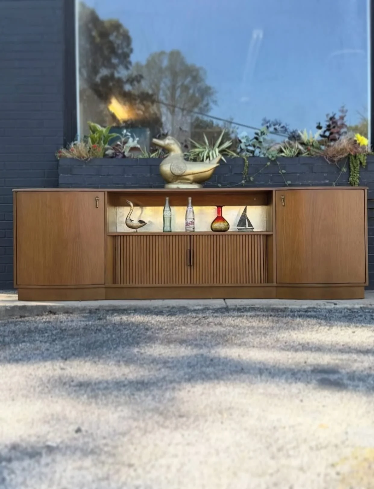 Available ! 
- - 
Vintage Furniture from Modern Collective 
- - 
- Regionally Sourced + Delivered Vintage 
- Bespoke Handmade Furniture 
- Delivery: DMV, RVA, NC, PA, NJ, NYC+
- Message Us To Purchase
- - 
$1495:  Art Deco Credenza in Walnut w Tambou