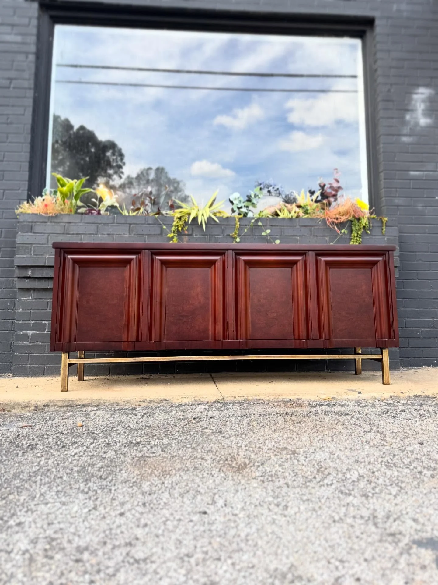 Available!
- - 
Vintage Furniture from Modern Collective 
- - 
- Regionally Sourced + Delivered Vintage 
- Tariff Free Locally Owned Business 
- Bespoke Handmade Furniture 
- Delivery: DMV, RVA, NC, PA, NJ, NYC+
- Message Us To Purchase
- - 
$995: Vi