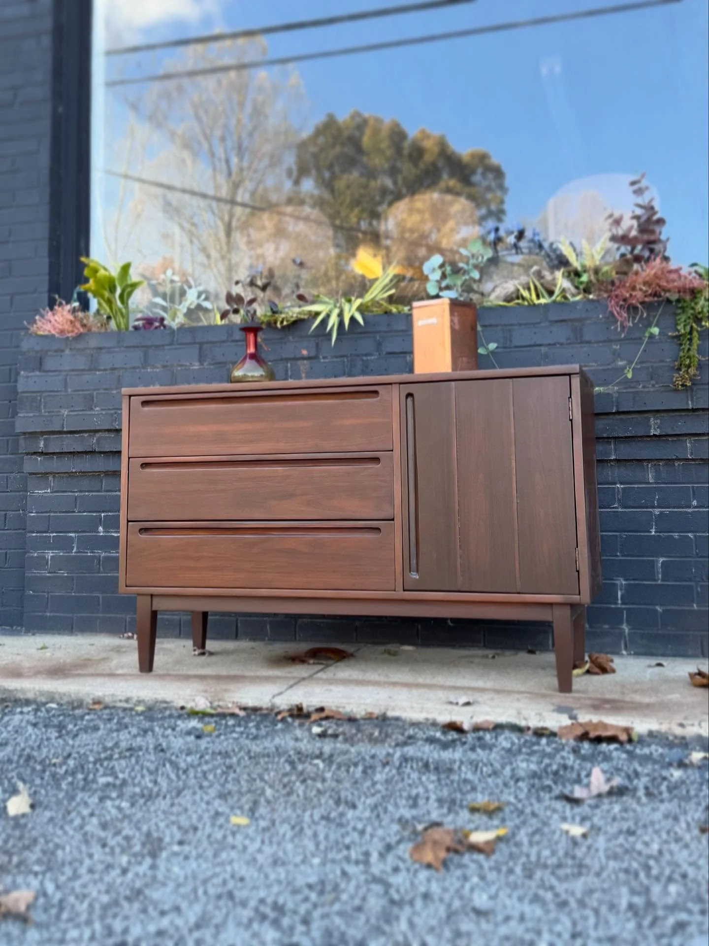 Available ! 
- - 
Vintage Furniture from Modern Collective 
- - 
- Regionally Sourced + Delivered Vintage 
- Tariff Free Locally Owned Business 
- Bespoke Handmade Furniture 
- Delivery: DMV, RVA, NC, PA, NJ, NYC+
- Message Us To Purchase
- - 
$775: 