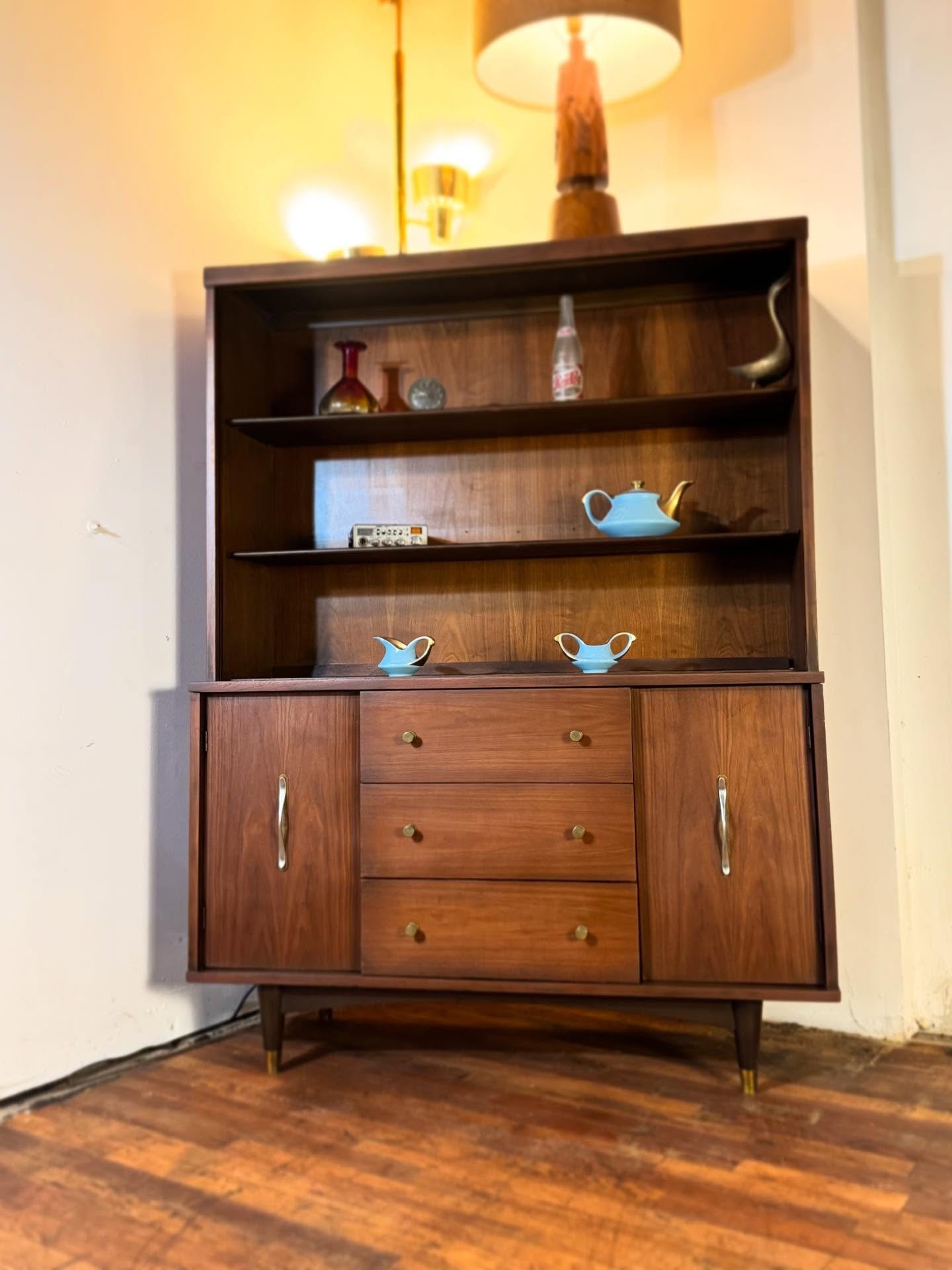 Available!
- - 
$750 : MCM Vintage Walnut Hutch Refinished 
- - 
Dimensions: 48-16-63H 
- - 
Delivery $95 flat in home: RVA, DMV, NC, Philly, Baltimore, NJ, (NYC+ Curb Only) 
- - 
#mcm #midcenturyfurniture #midcentury #midcenturymodern #midcenturydes
