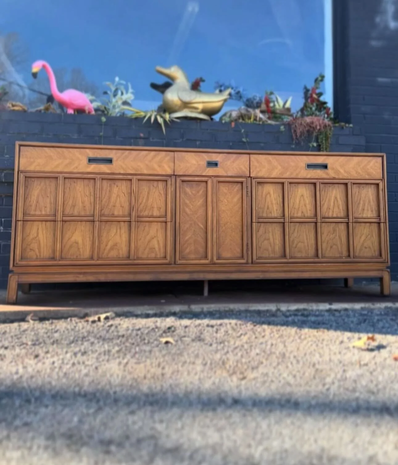 Available!
- - 
$725: Thomasville Furniture Co. Vintage 9 Dr Dresser 
- - 
Dimensions: 77-19-31H 
- - 
Delivery $95 flat in home: RVA, DMV, NC, Philly, Baltimore, NJ, (NYC+ Curb Only) 
- - 
#mcm #midcenturyfurniture #midcentury #midcenturymodern #mid