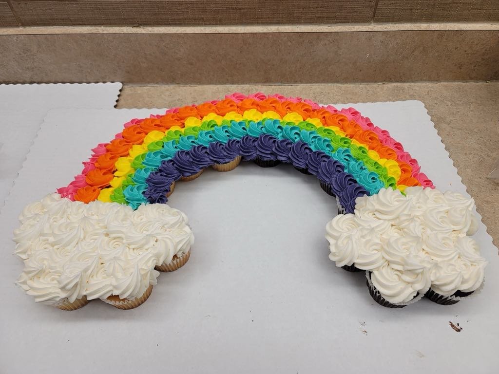 cupcake cake.jpg