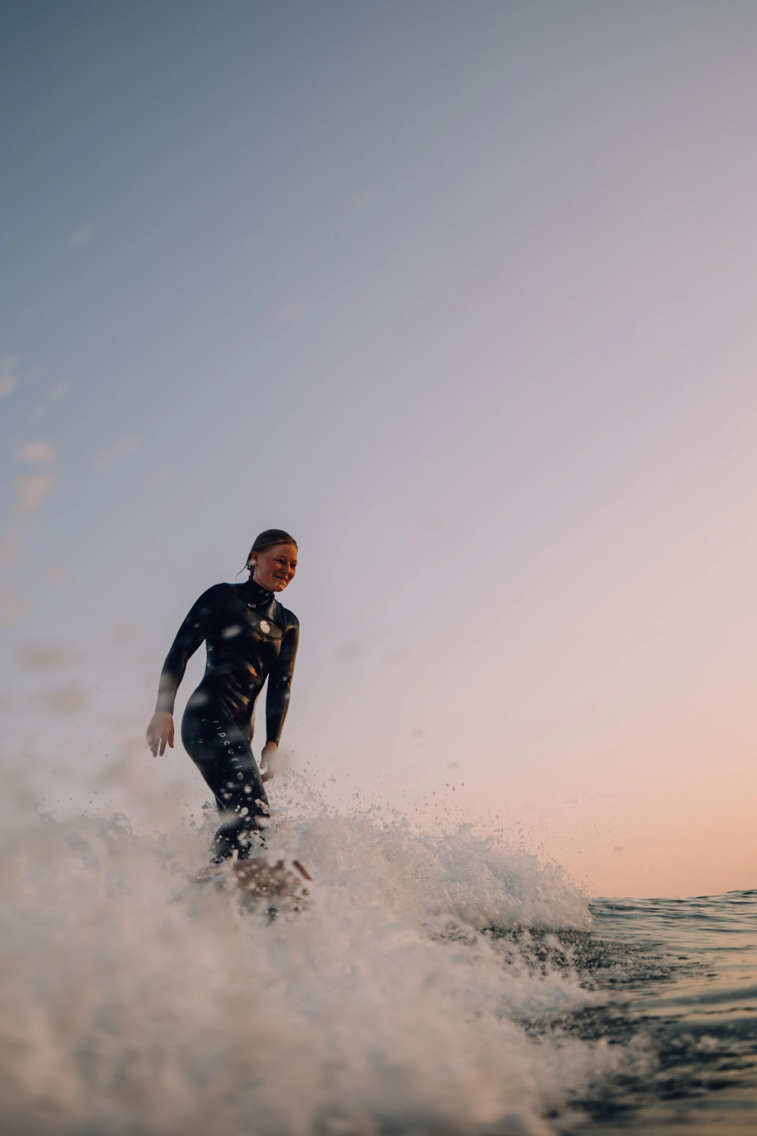240811_JJANK_STARSURF_SunriseSurf_Housing-36.jpg