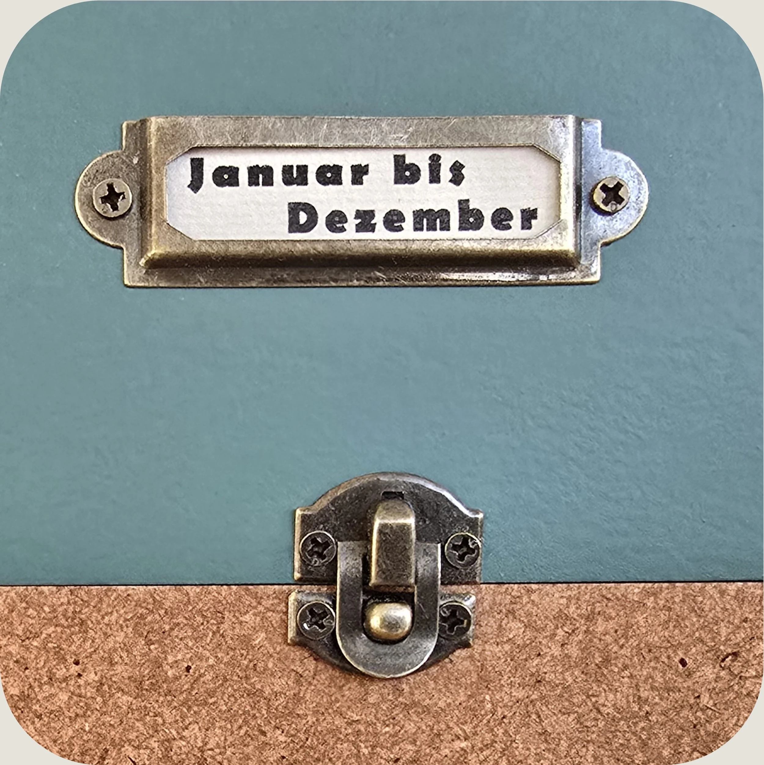 Ersatzkiste grün großes Bild.jpg