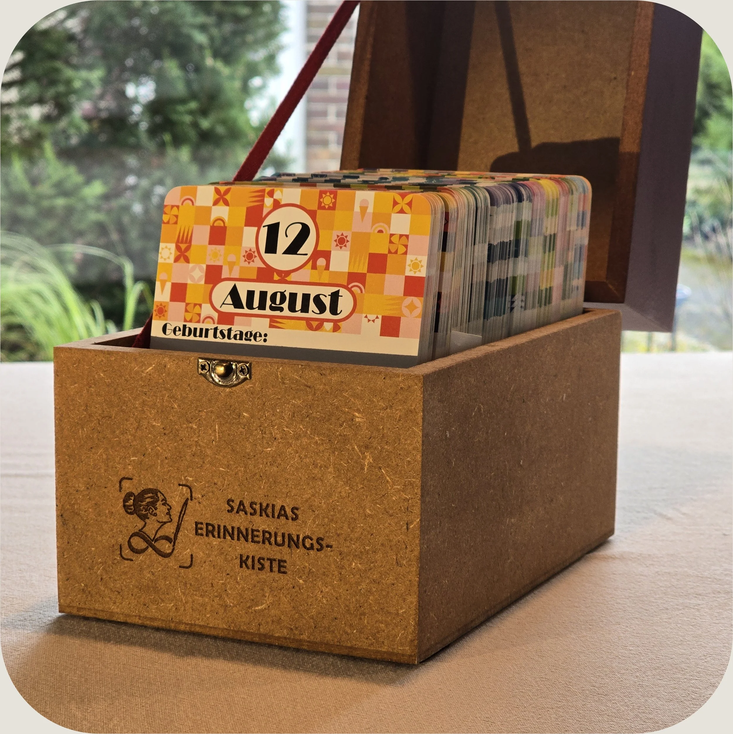 Erinnerungskiste mit persönlicher Gravur